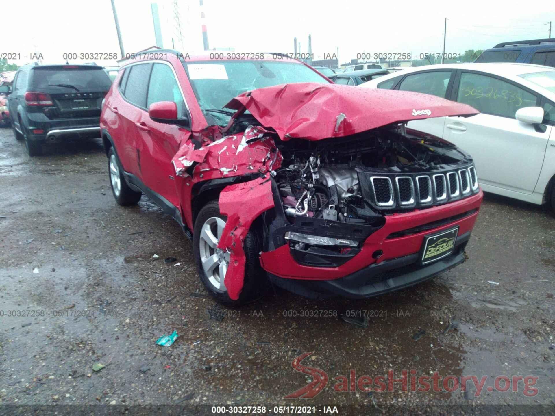 3C4NJDBB8KT597025 2019 JEEP COMPASS