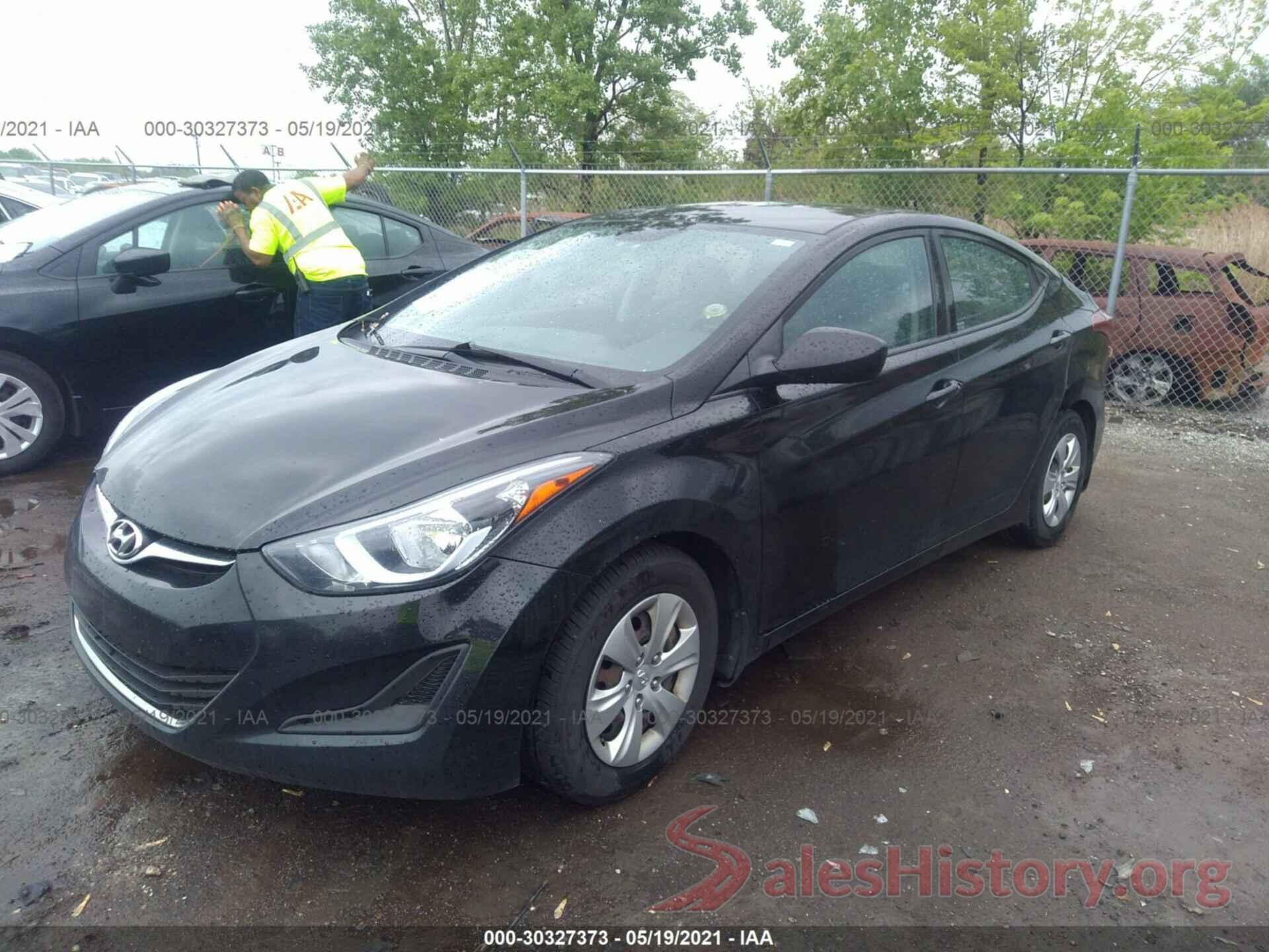 KMHDH4AE9GU541834 2016 HYUNDAI ELANTRA