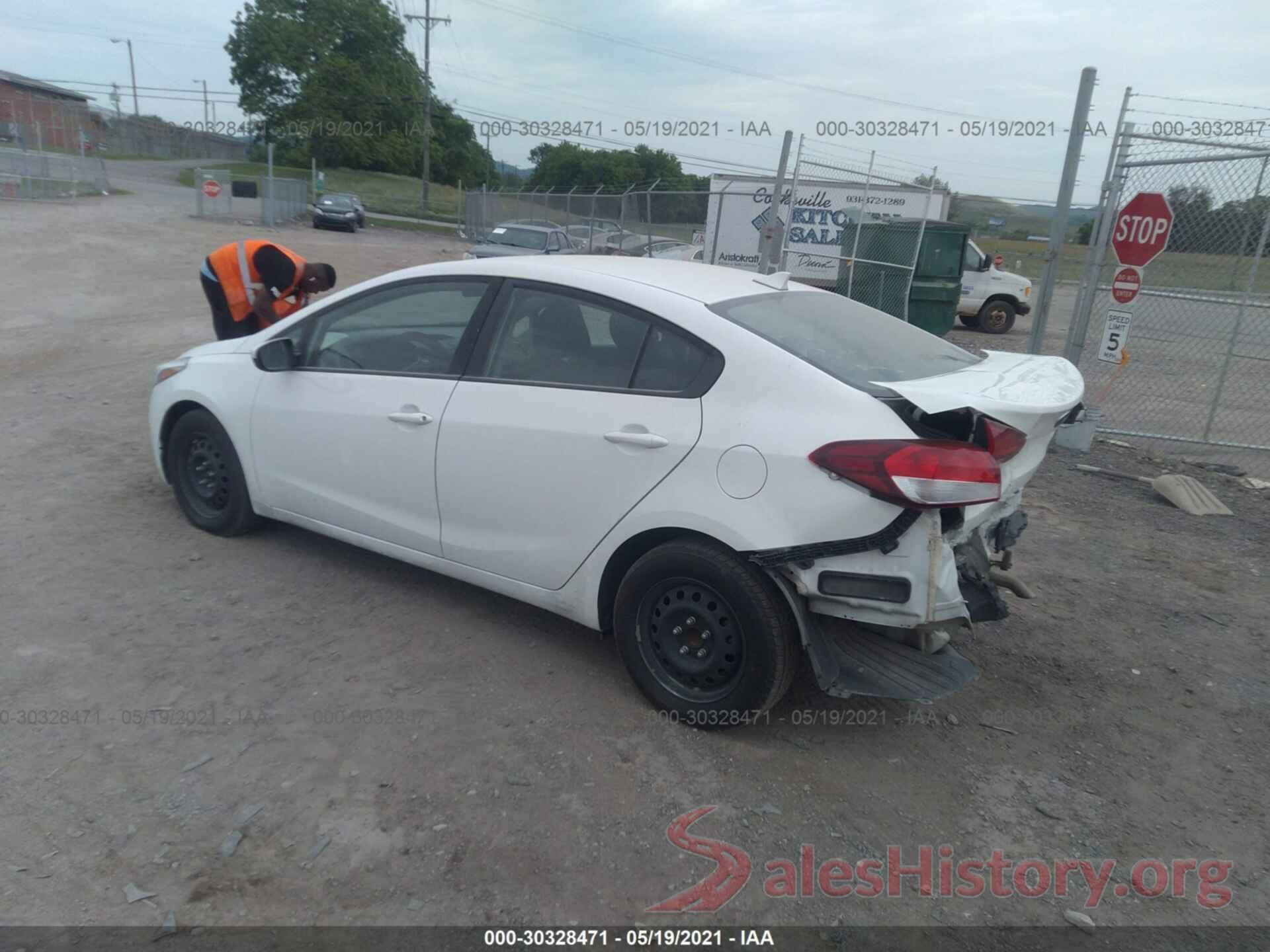 3KPFK4A70HE113408 2017 KIA FORTE