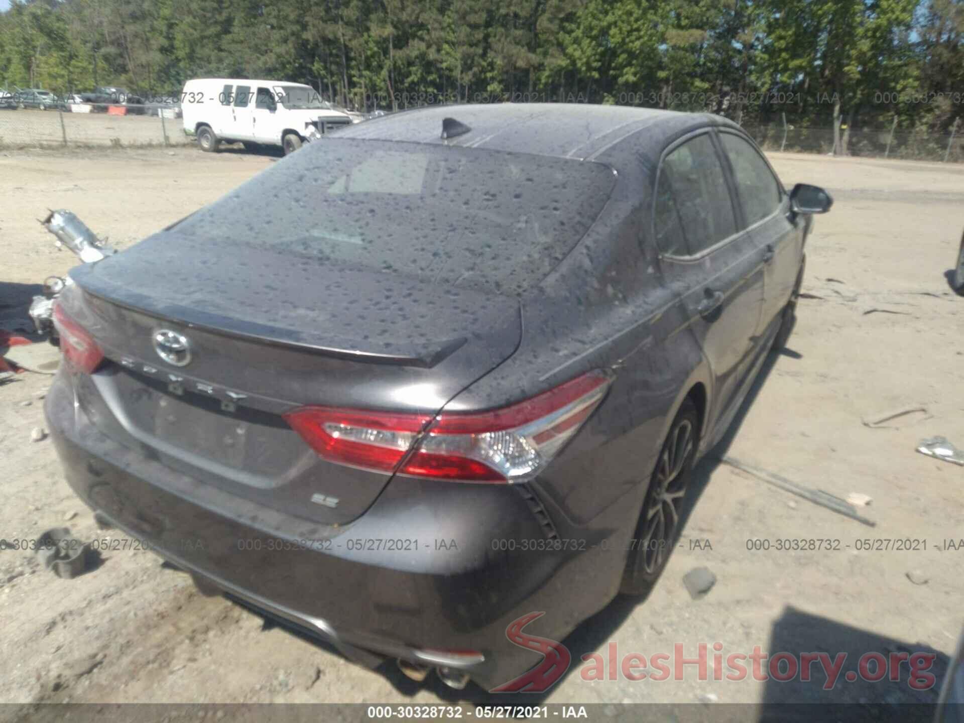 4T1G11AKXLU945015 2020 TOYOTA CAMRY