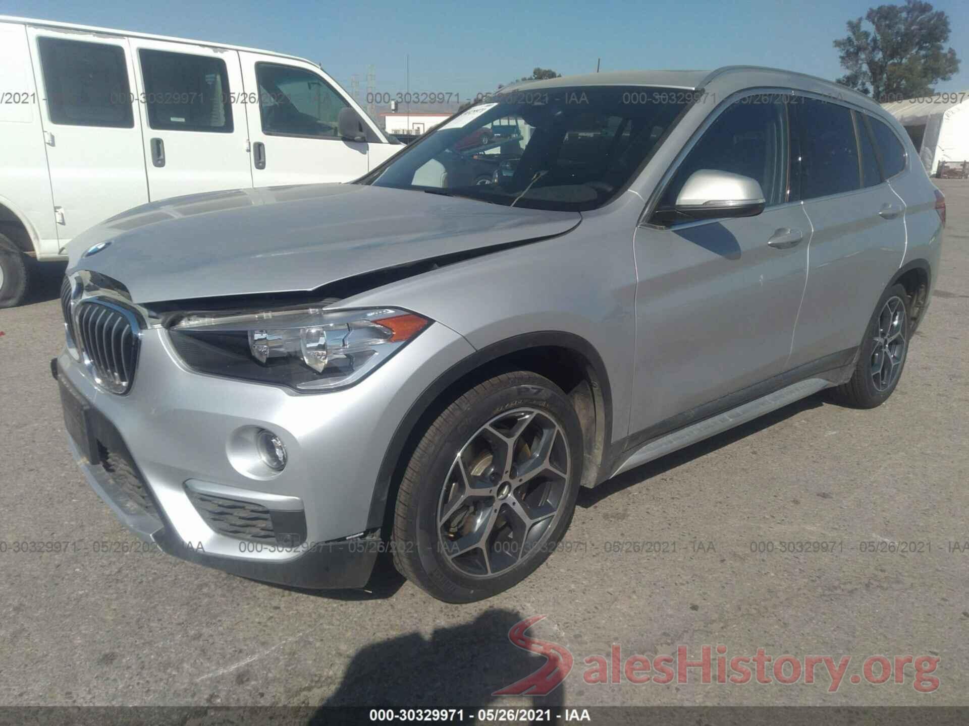 WBXHU7C59K3H46137 2019 BMW X1