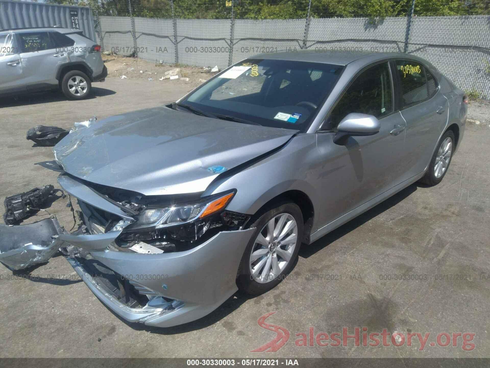 4T1B11HK7JU048683 2018 TOYOTA CAMRY