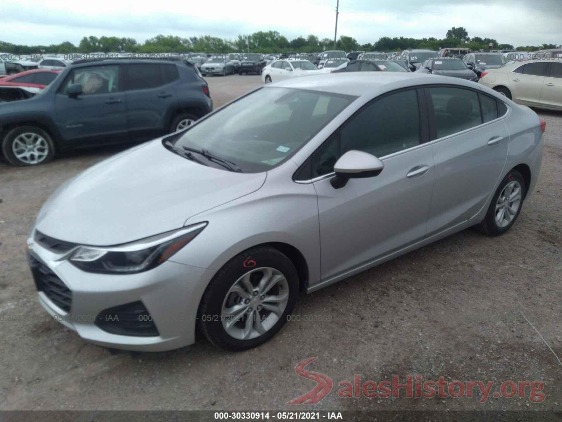 1G1BE5SM7K7144090 2019 CHEVROLET CRUZE