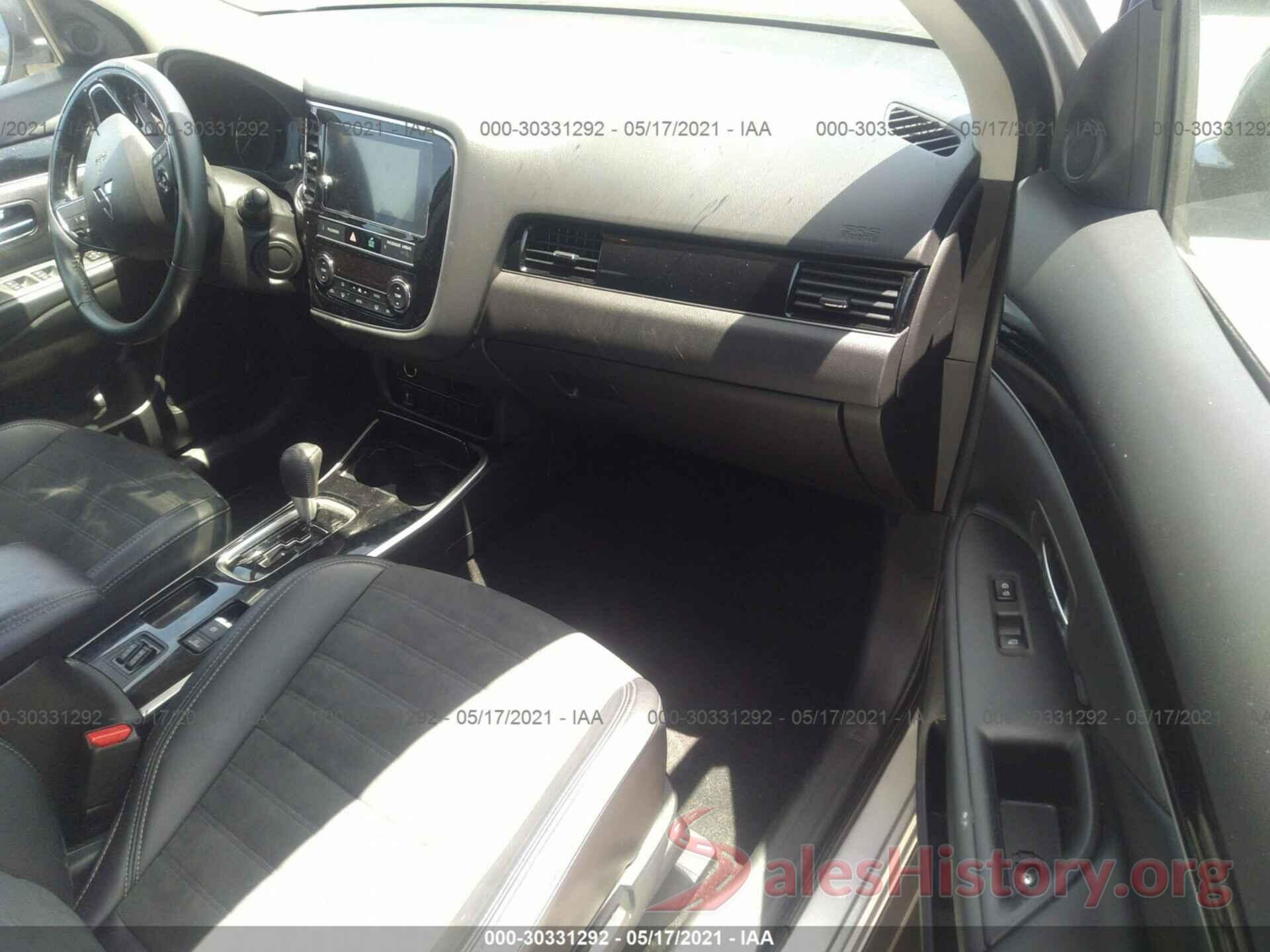 JA4AD3A3XKZ042428 2019 MITSUBISHI OUTLANDER