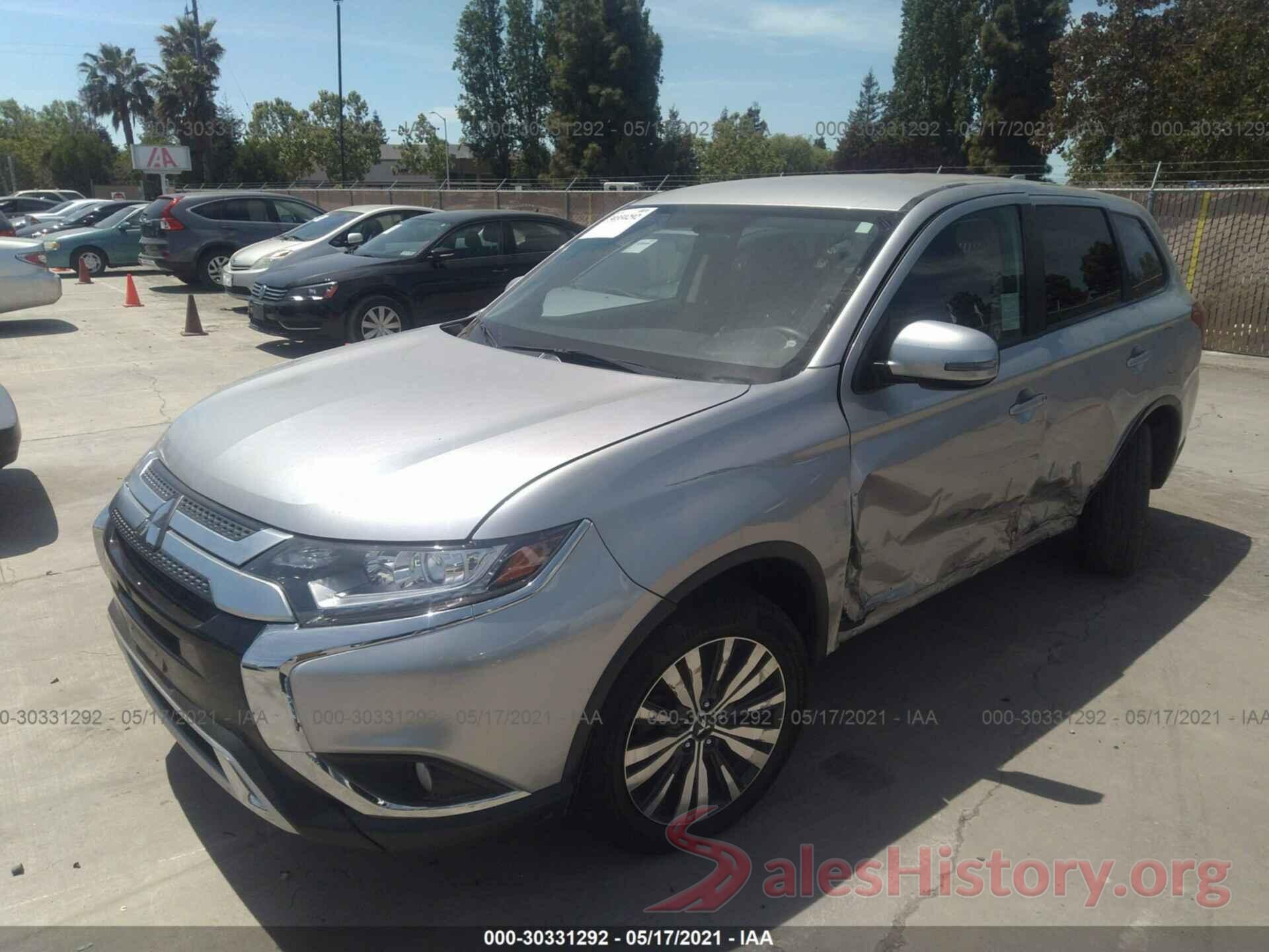 JA4AD3A3XKZ042428 2019 MITSUBISHI OUTLANDER