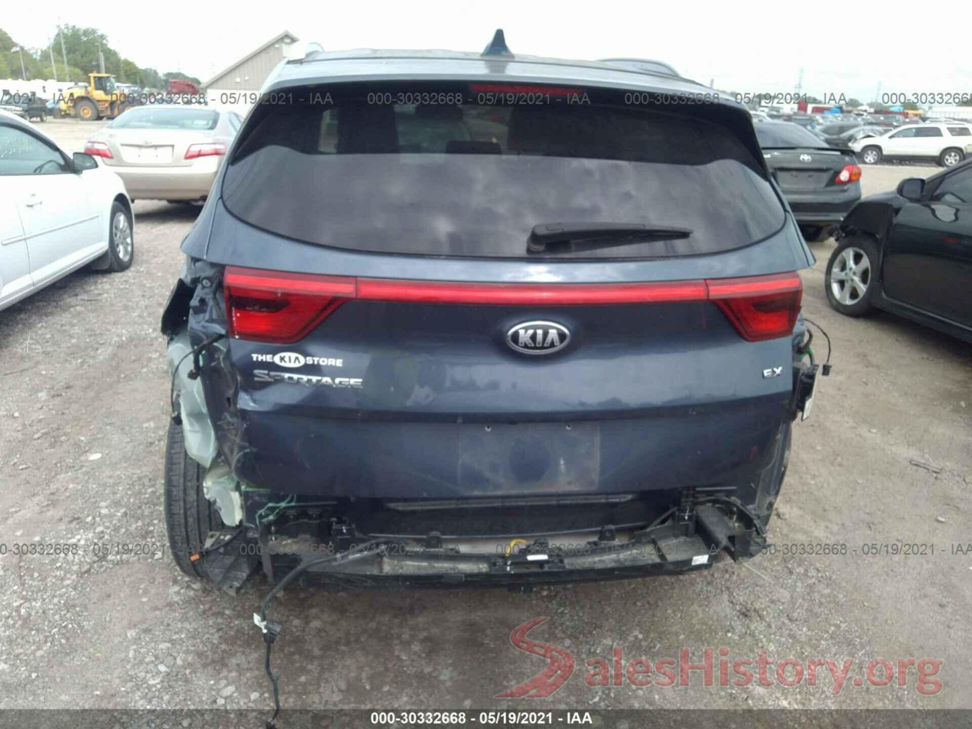 KNDPNCAC4J7406639 2018 KIA SPORTAGE