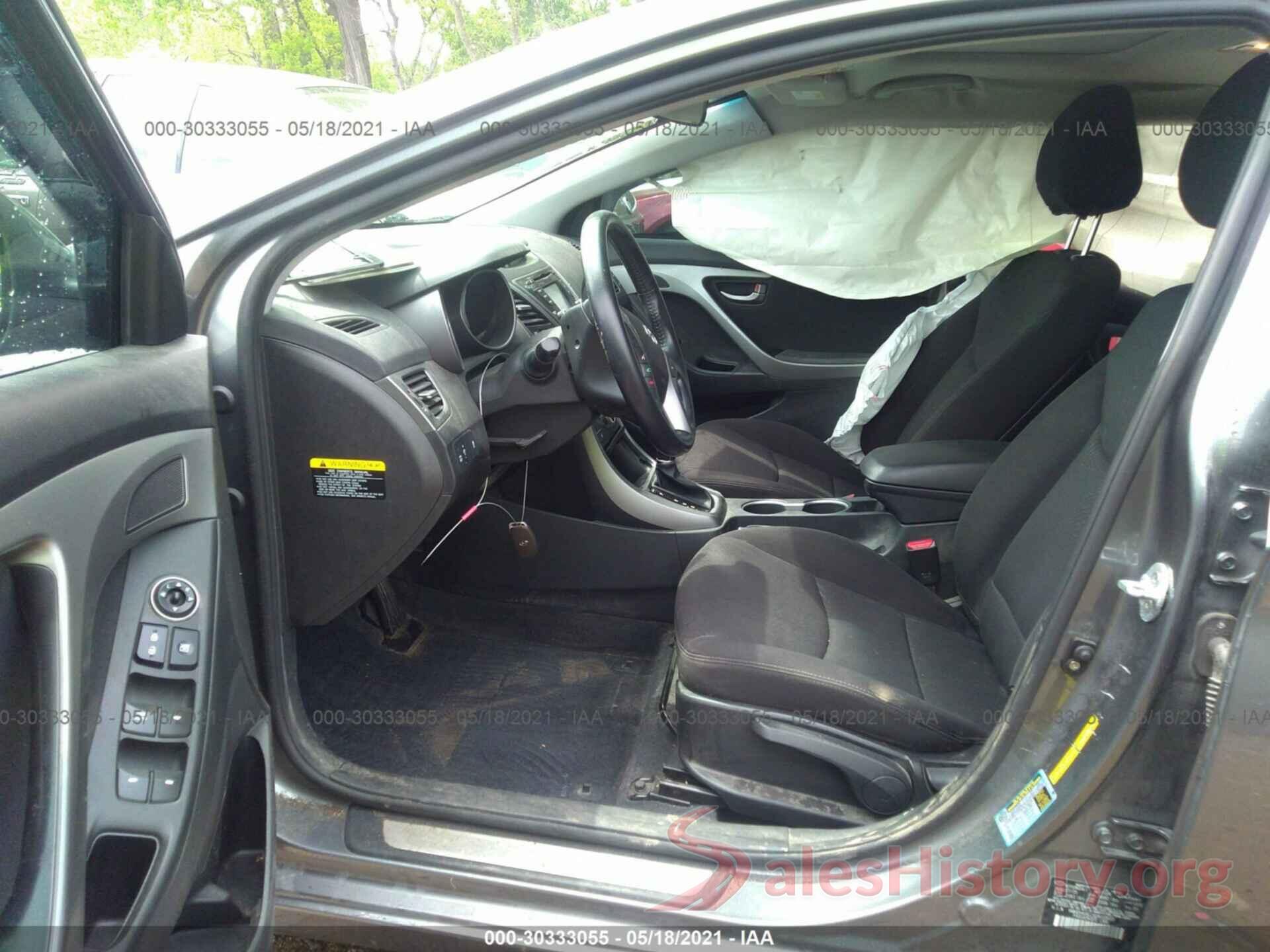 KMHDH4AE2GU640933 2016 HYUNDAI ELANTRA