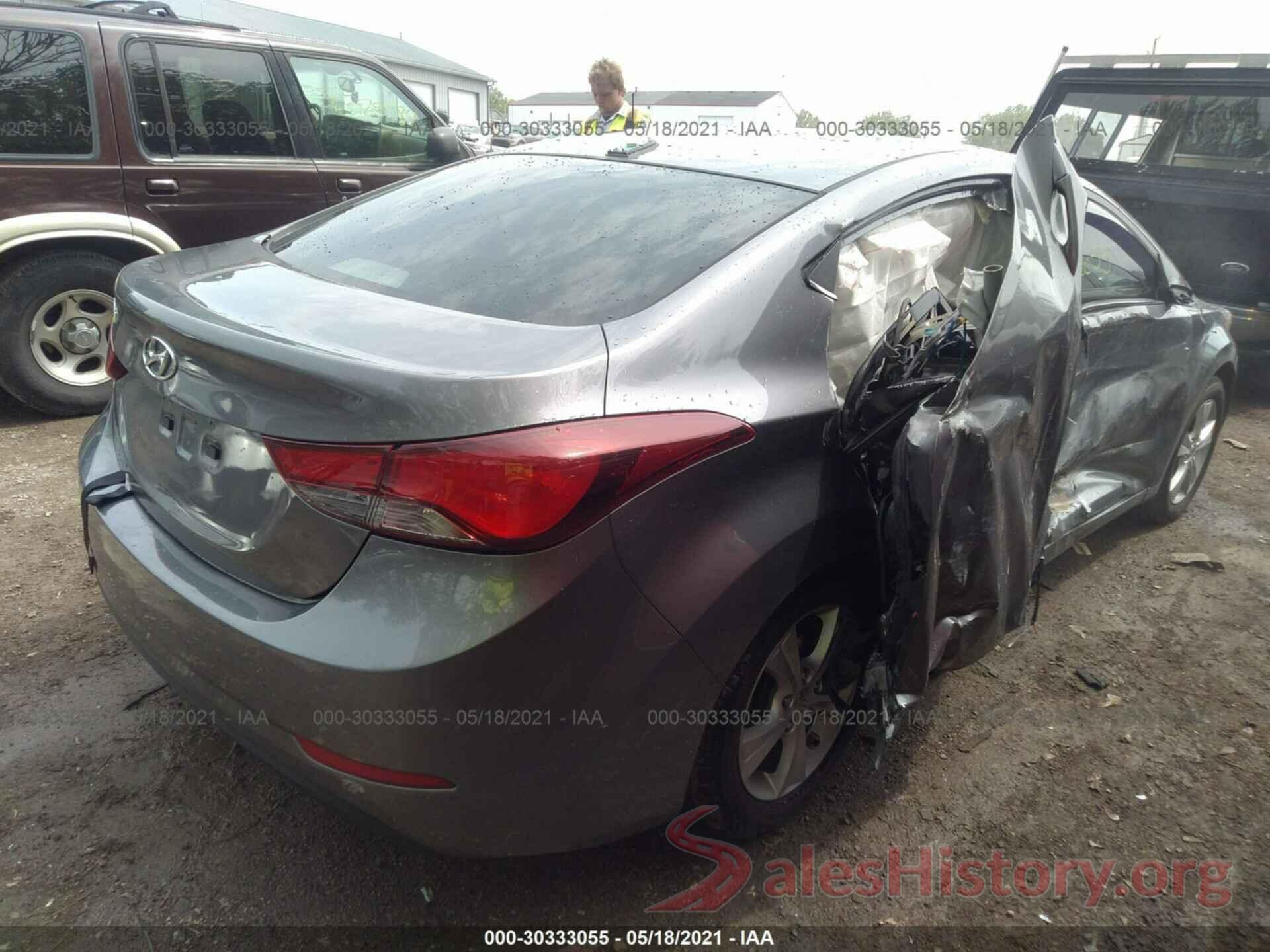 KMHDH4AE2GU640933 2016 HYUNDAI ELANTRA