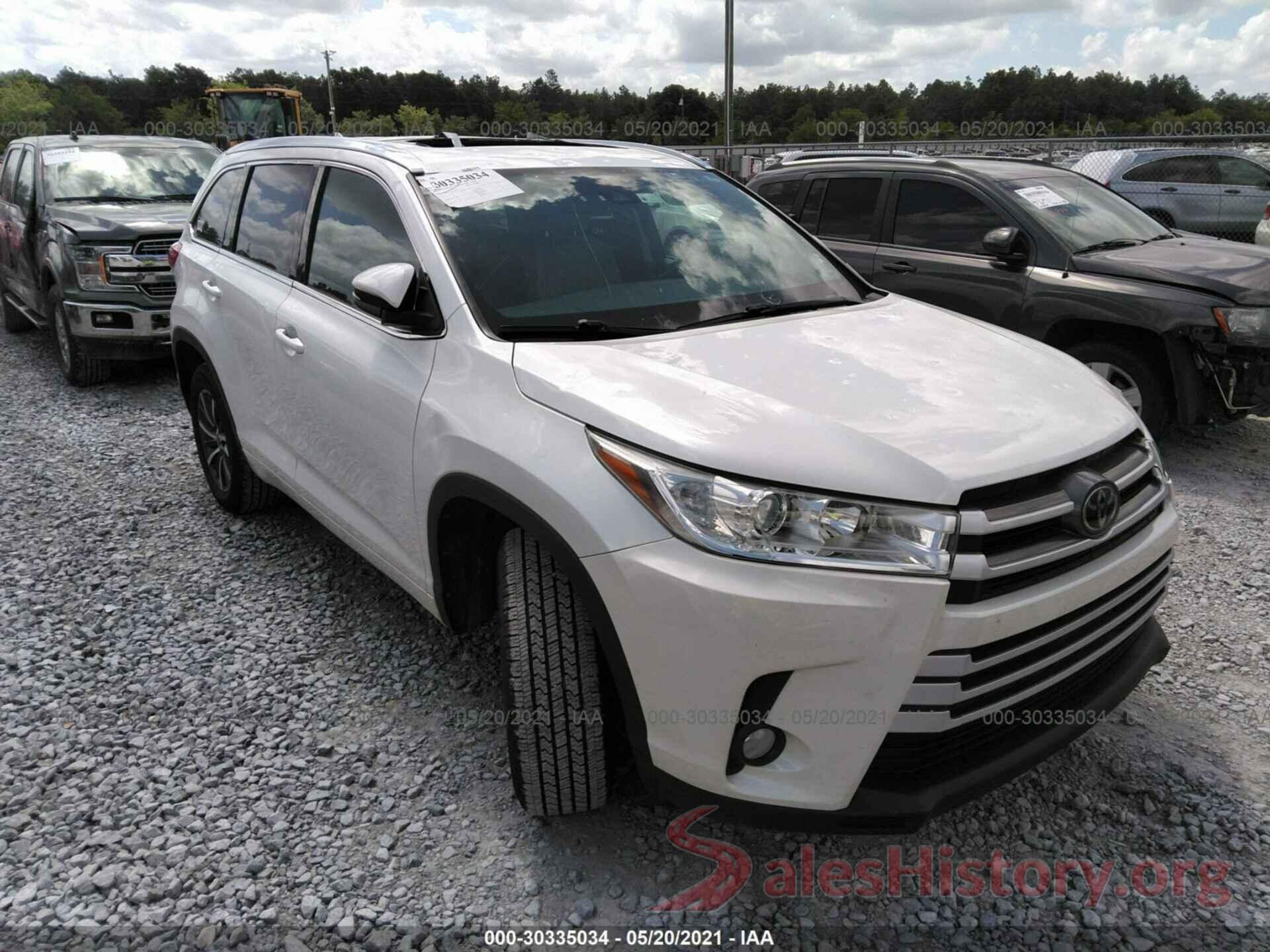 5TDKZRFH3HS191860 2017 TOYOTA HIGHLANDER