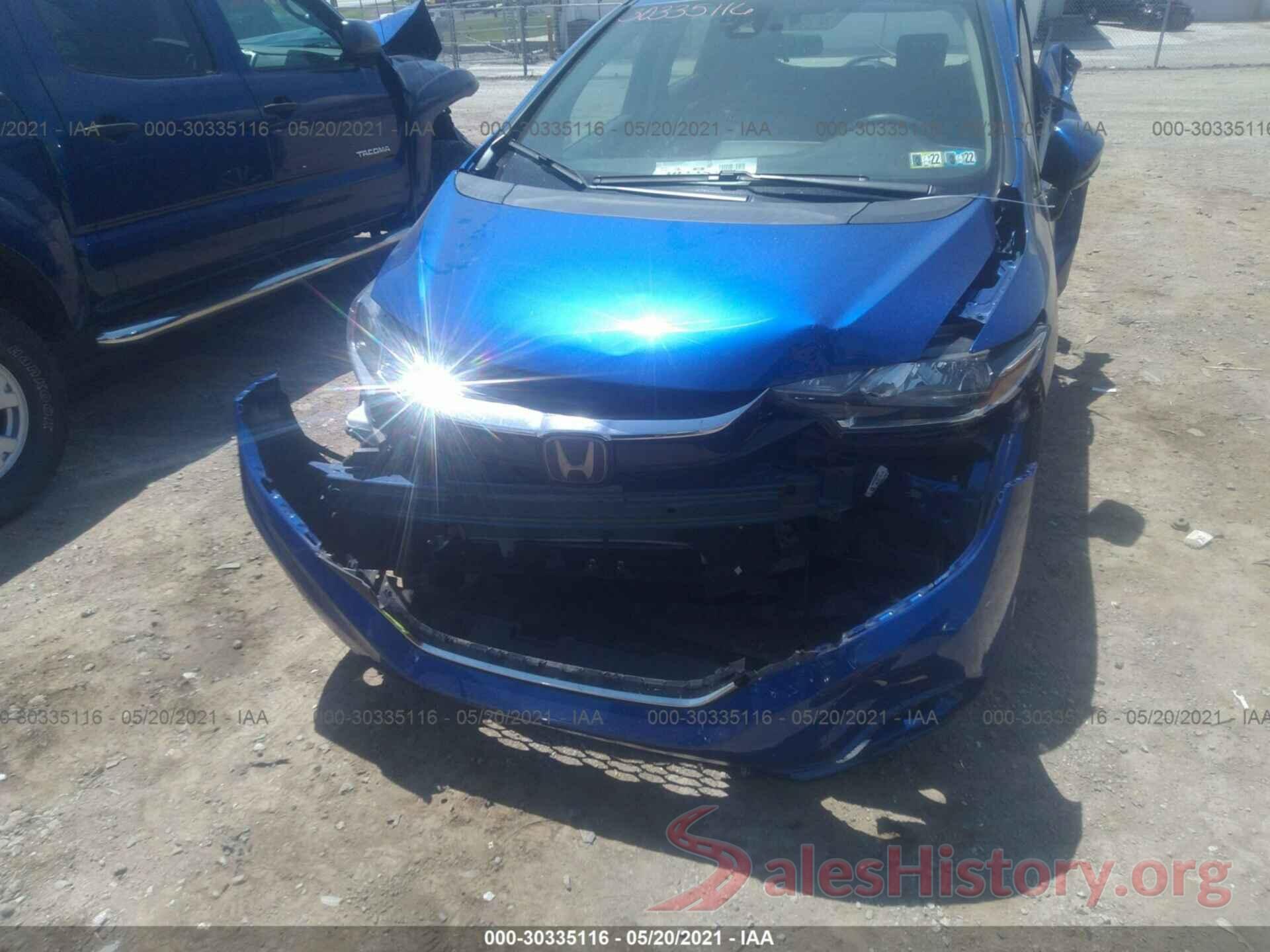 3HGGK5H80JM712525 2018 HONDA FIT