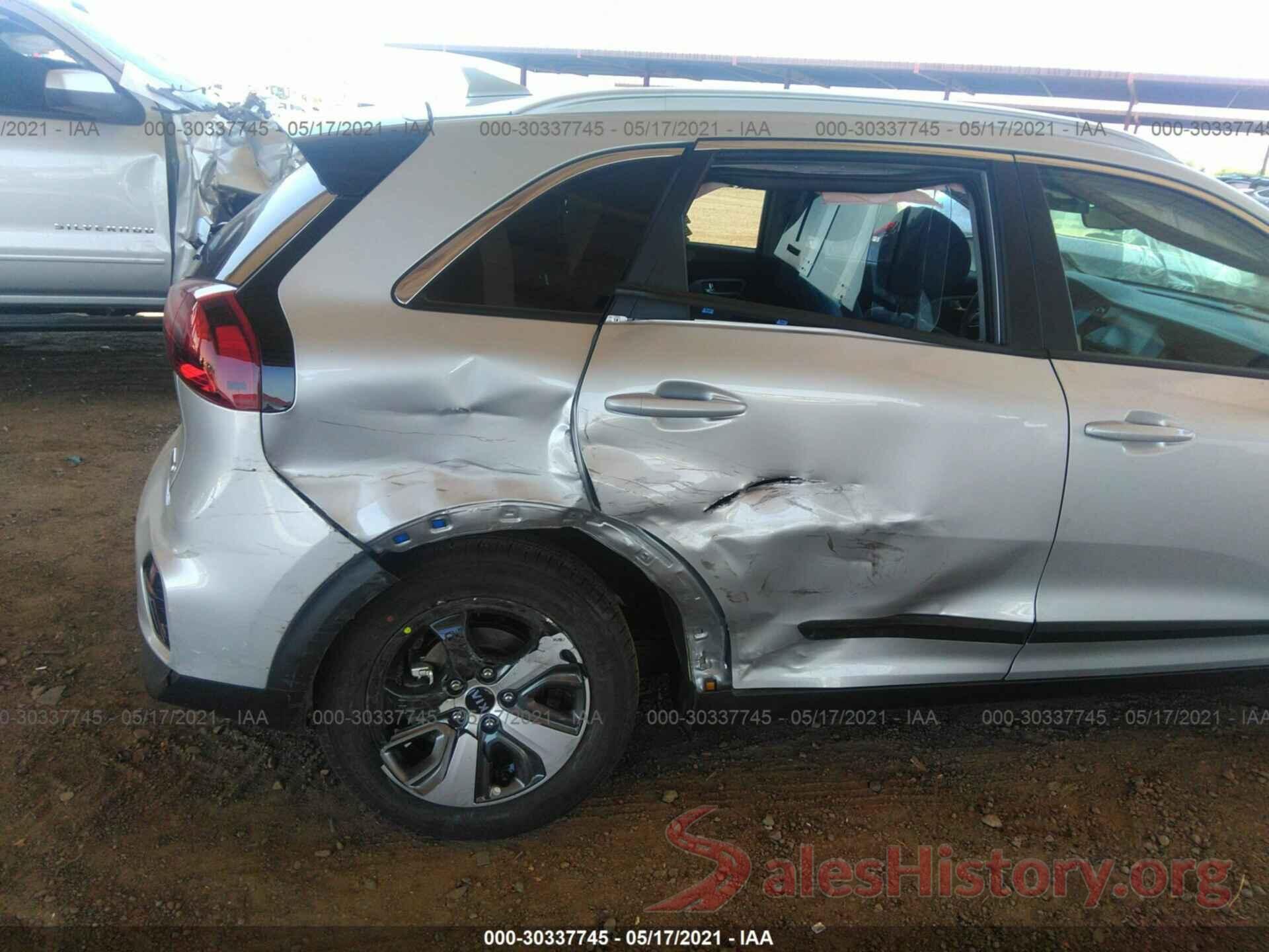 KNDCB3LC7L5369153 2020 KIA NIRO