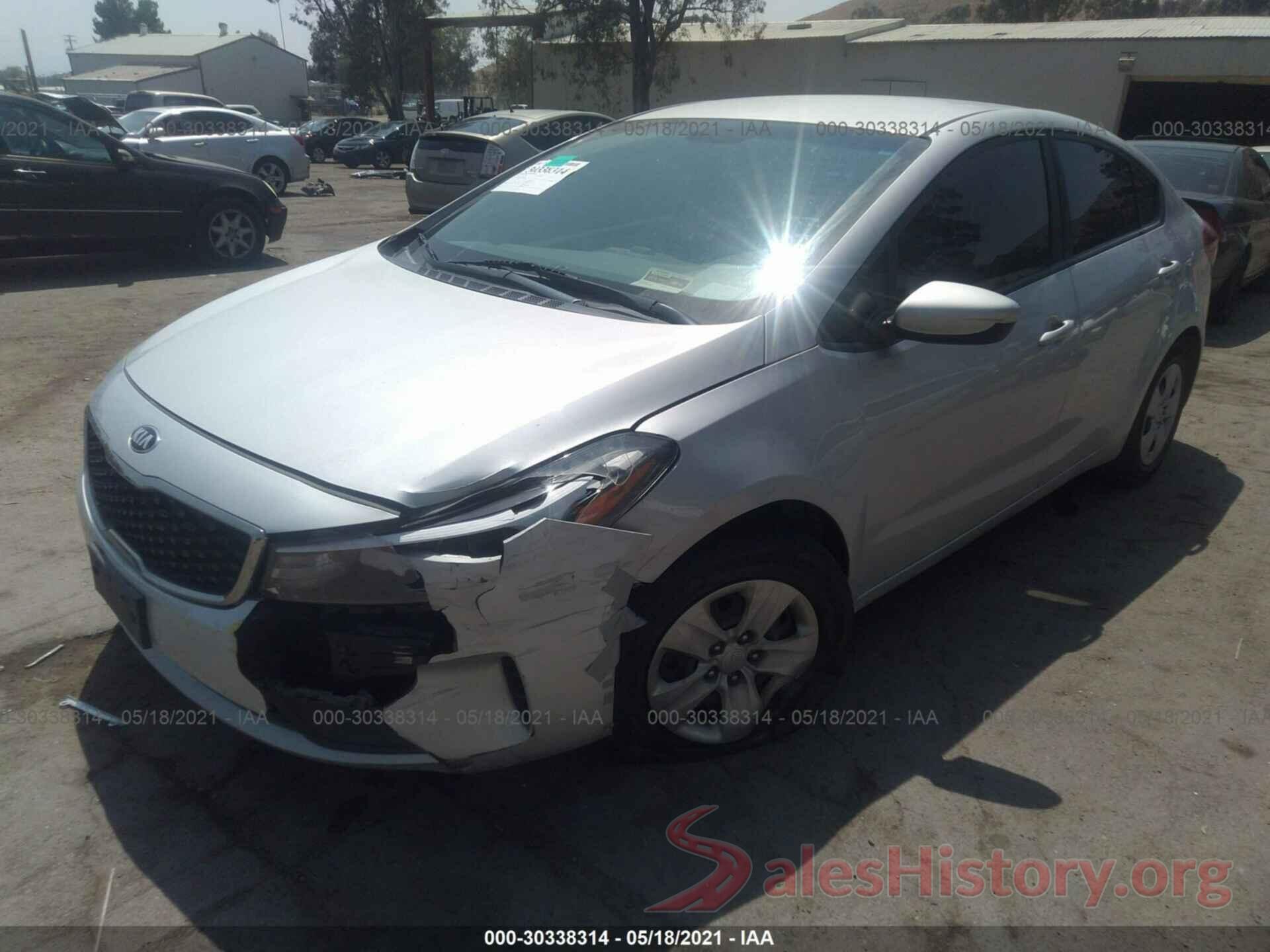 3KPFK4A79HE100012 2017 KIA FORTE