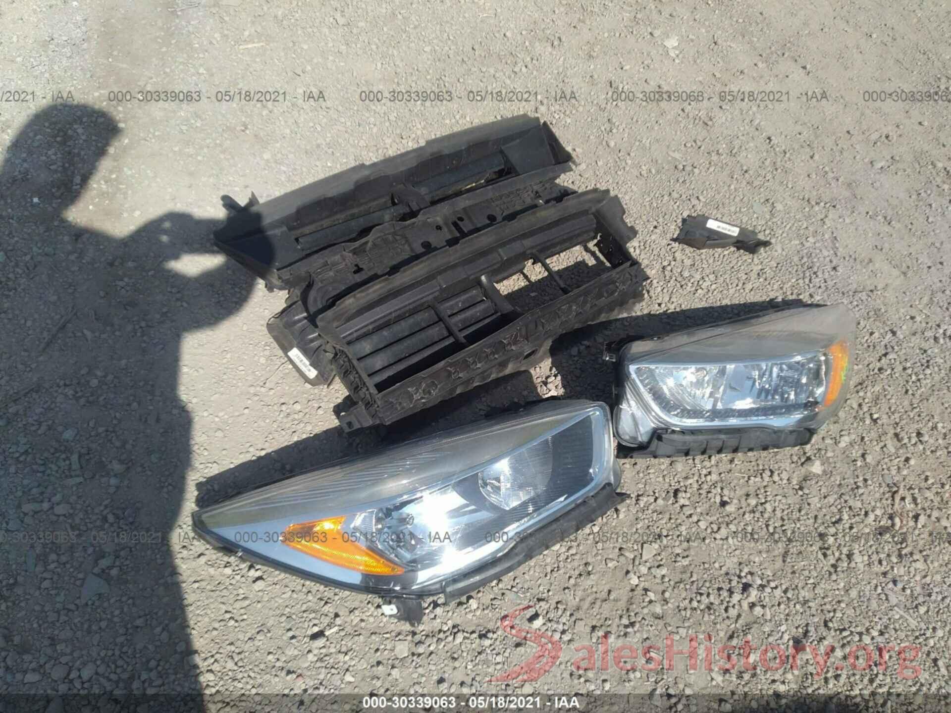 1FMCU9GD0JUA61983 2018 FORD ESCAPE