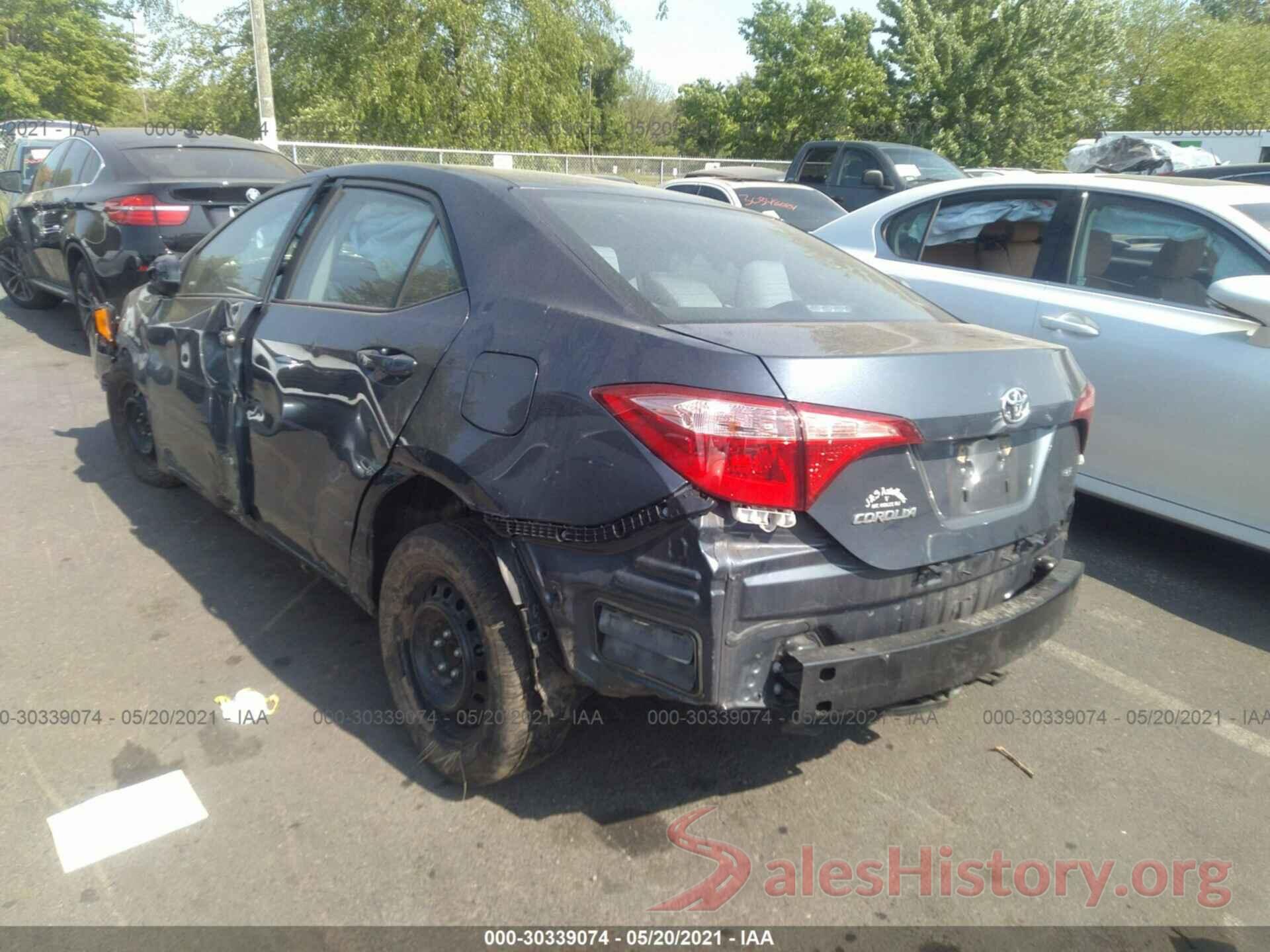 2T1BURHE9JC123272 2018 TOYOTA COROLLA