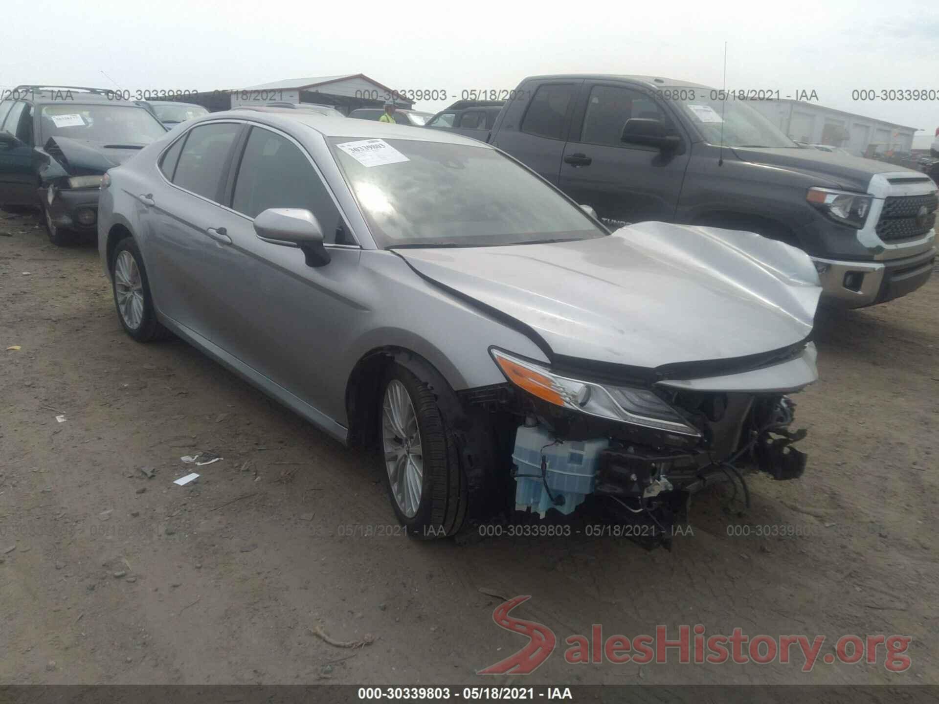 4T1B11HK8JU097035 2018 TOYOTA CAMRY