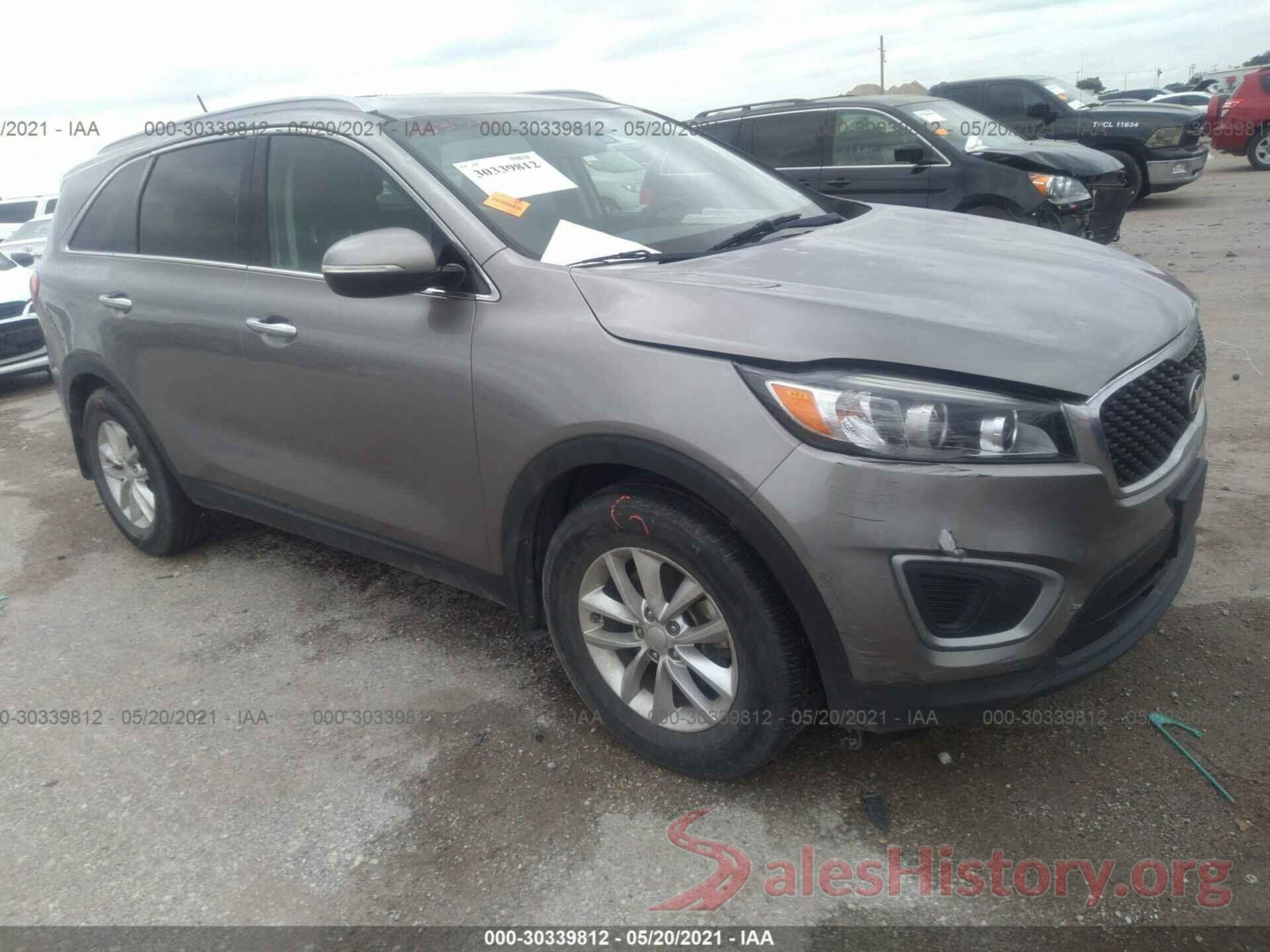 5XYPG4A37HG300439 2017 KIA SORENTO