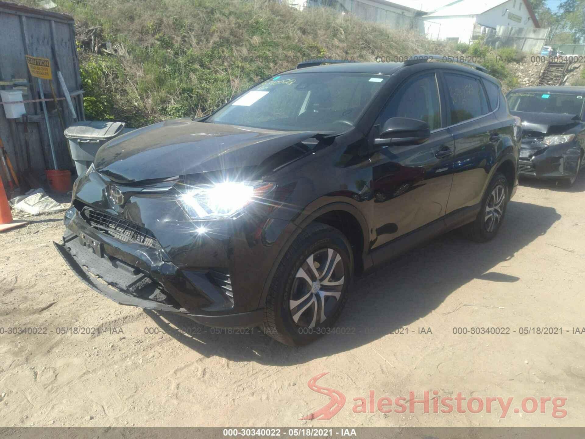 2T3BFREV5JW762821 2018 TOYOTA RAV4