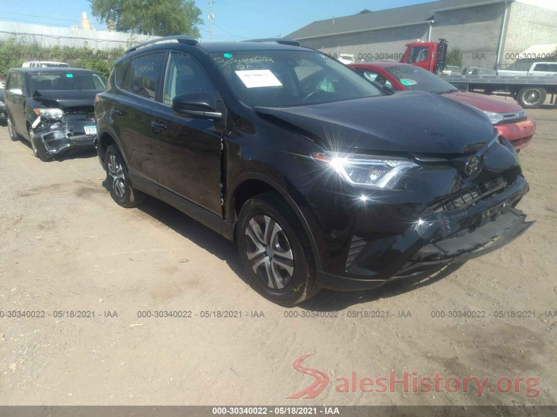 2T3BFREV5JW762821 2018 TOYOTA RAV4