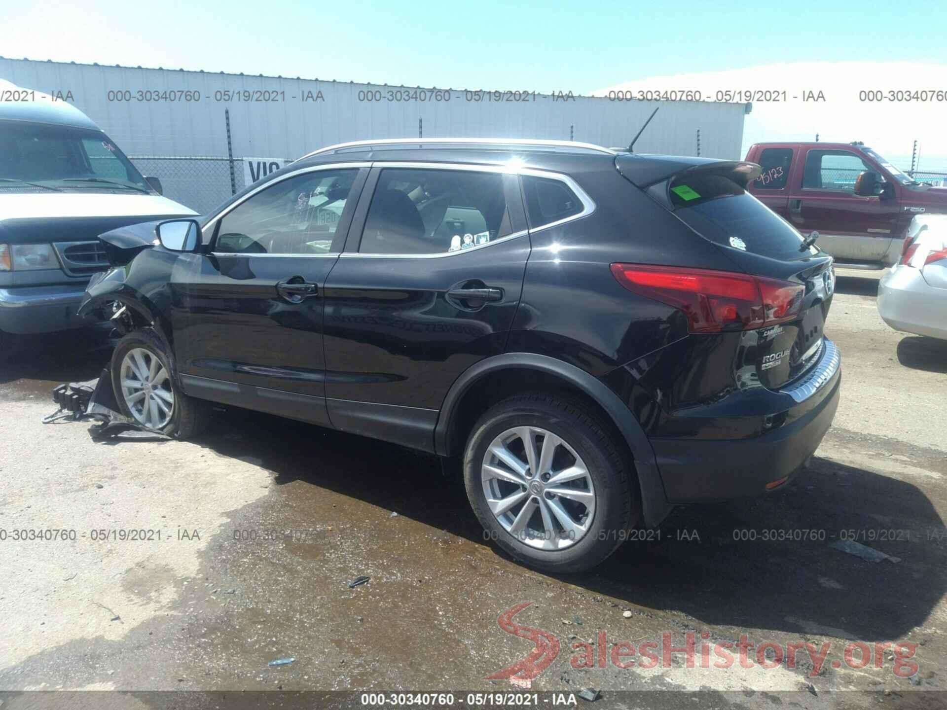 JN1BJ1CR4HW120689 2017 NISSAN ROGUE SPORT