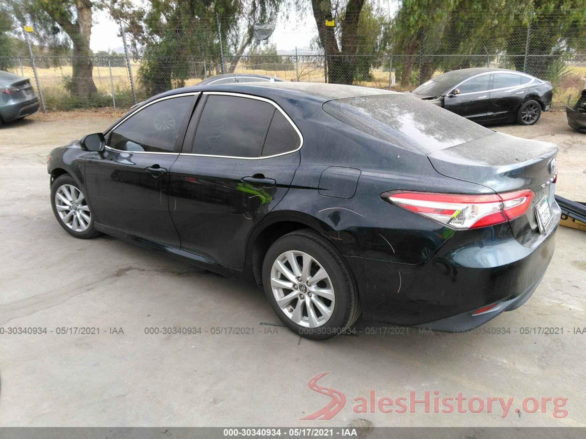 JTNB11HK5J3040152 2018 TOYOTA CAMRY