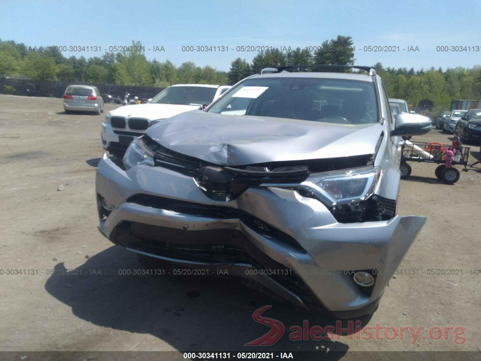 JTMRJREV1JD154868 2018 TOYOTA RAV4