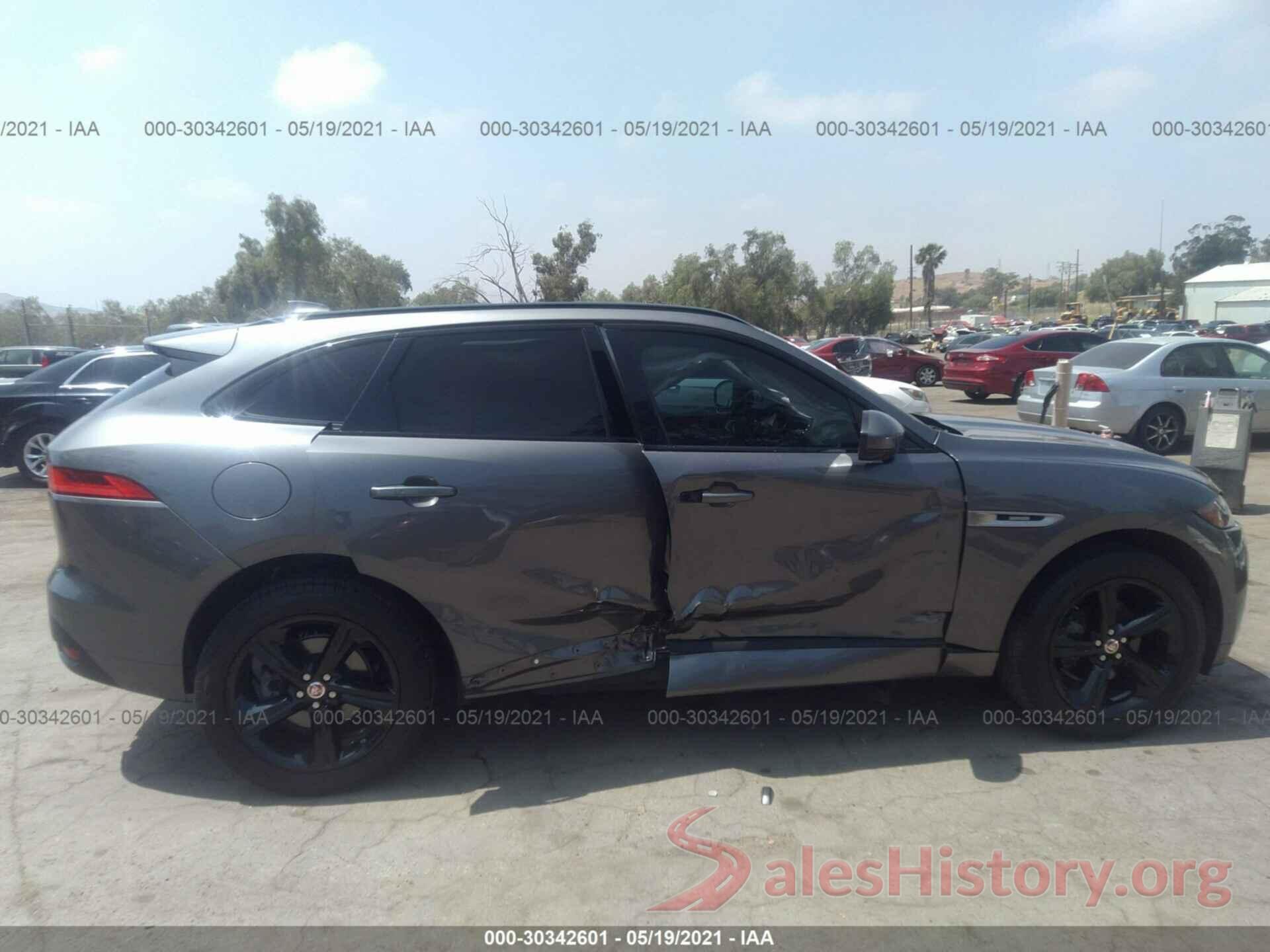 SADCL2FX9JA278707 2018 JAGUAR F-PACE