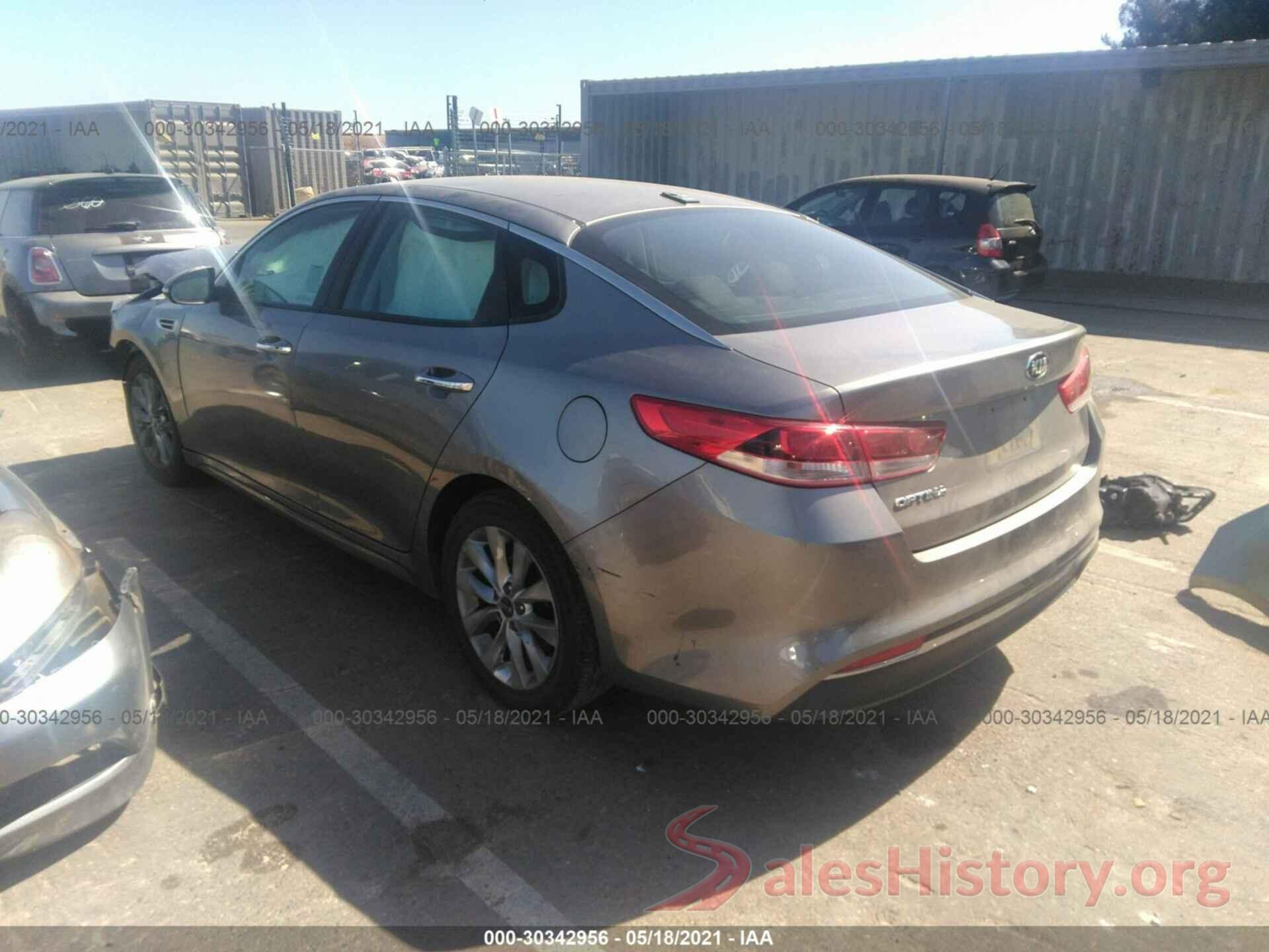 5XXGT4L35HG121880 2017 KIA OPTIMA