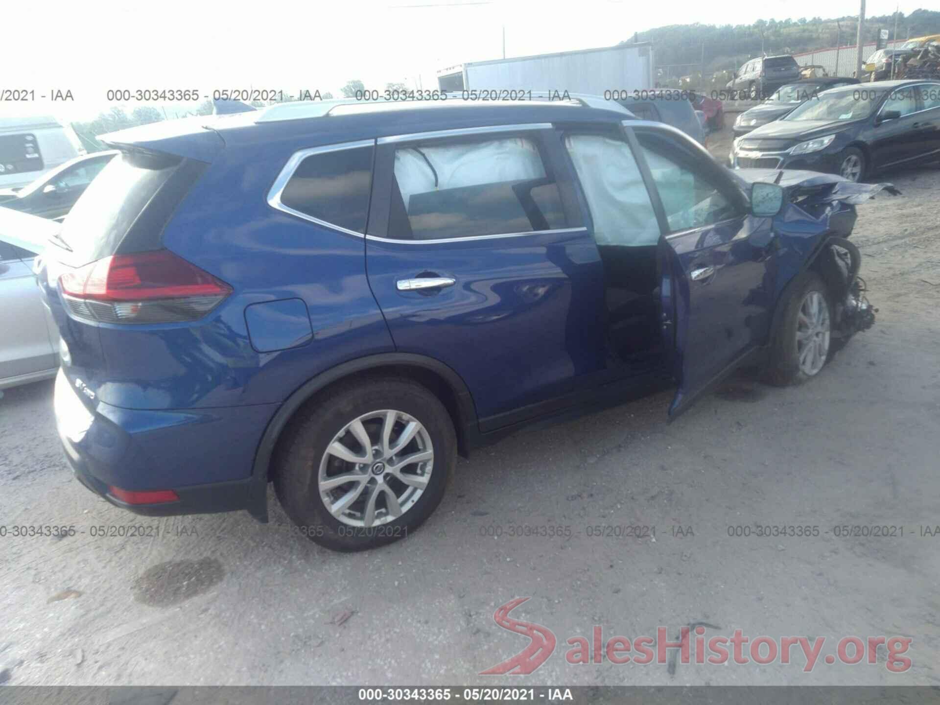 KNMAT2MV8JP558376 2018 NISSAN ROGUE