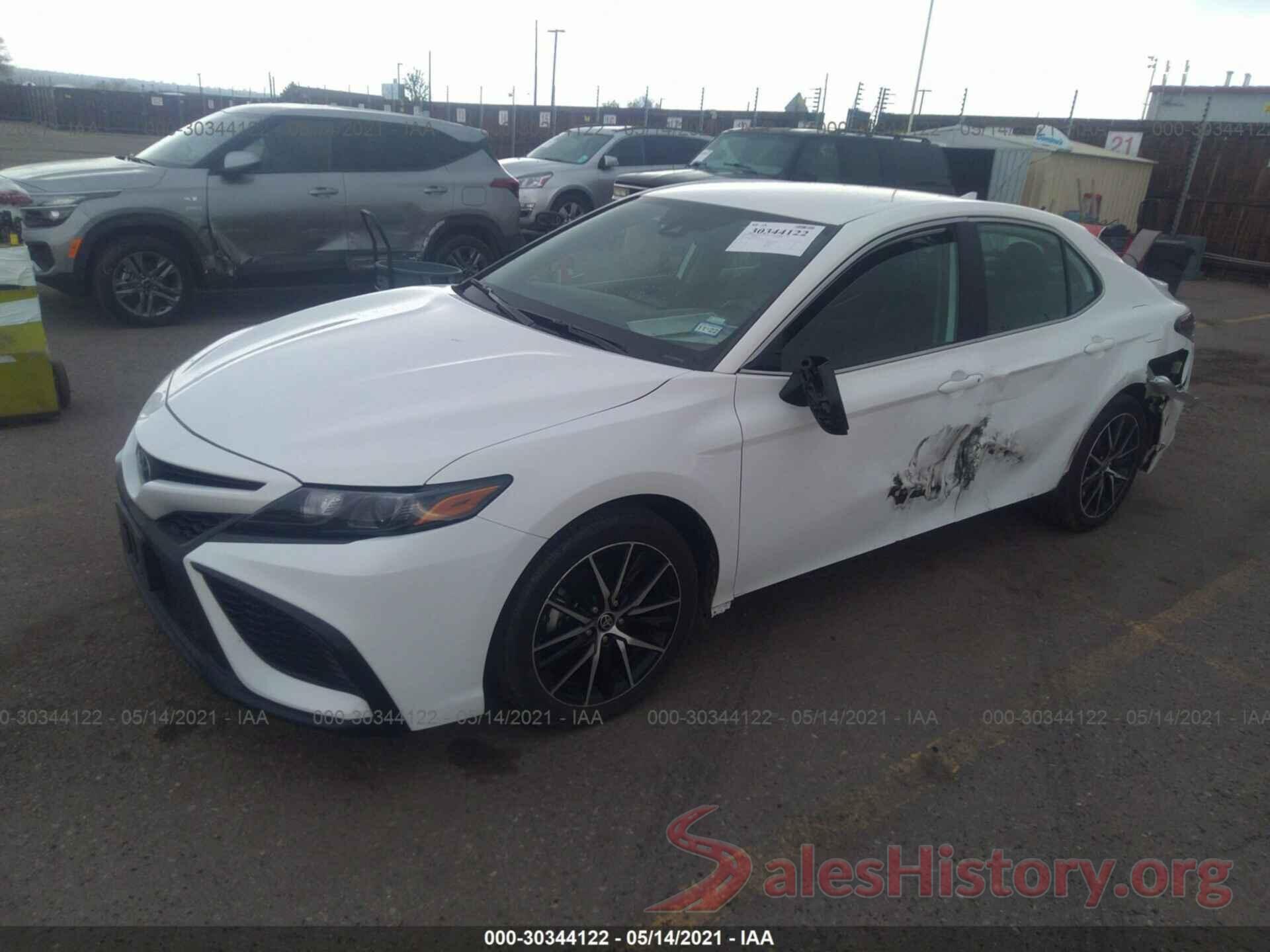 4T1G11AK1MU412536 2021 TOYOTA CAMRY