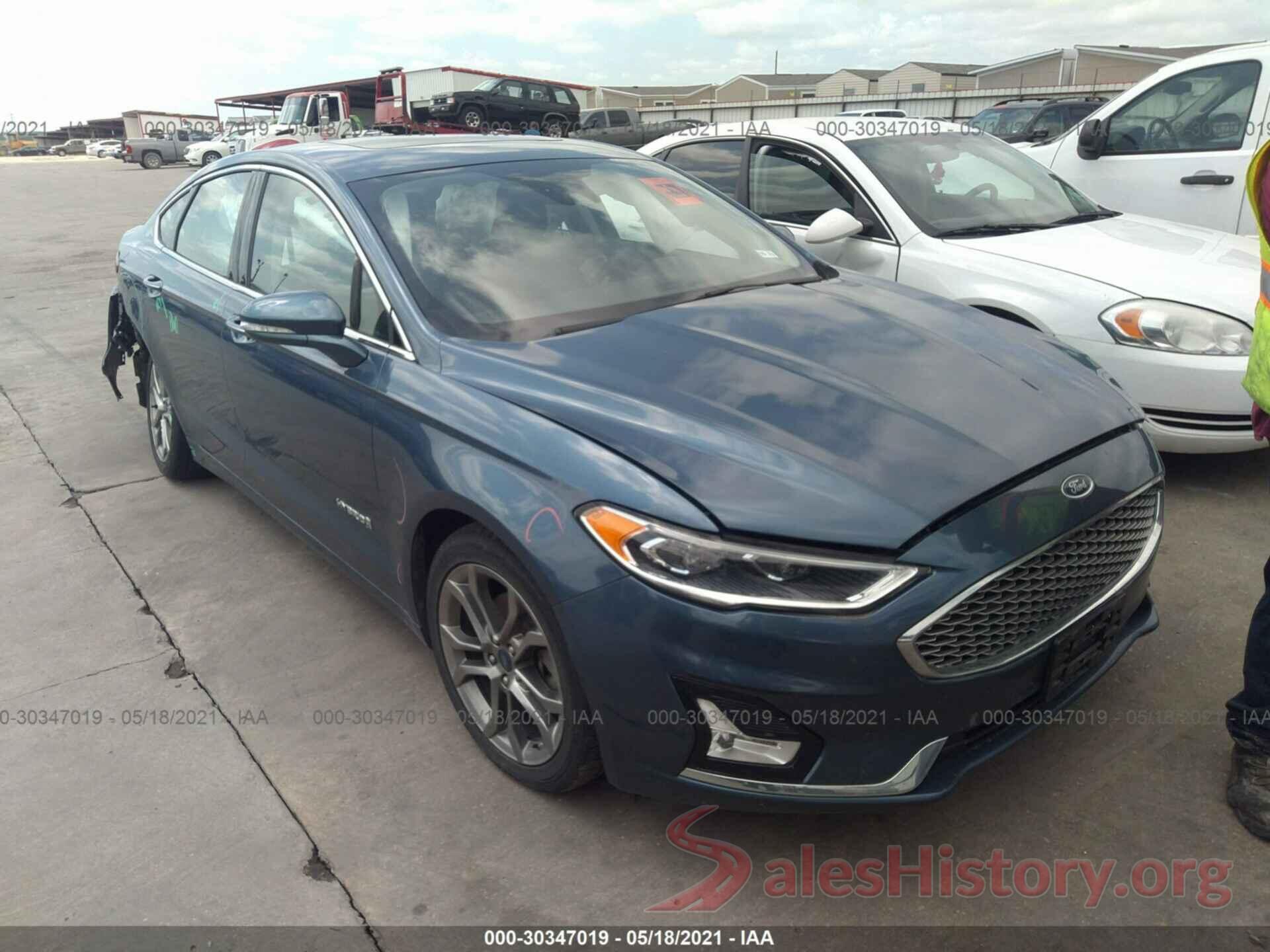 3FA6P0RU6KR139764 2019 FORD FUSION HYBRID