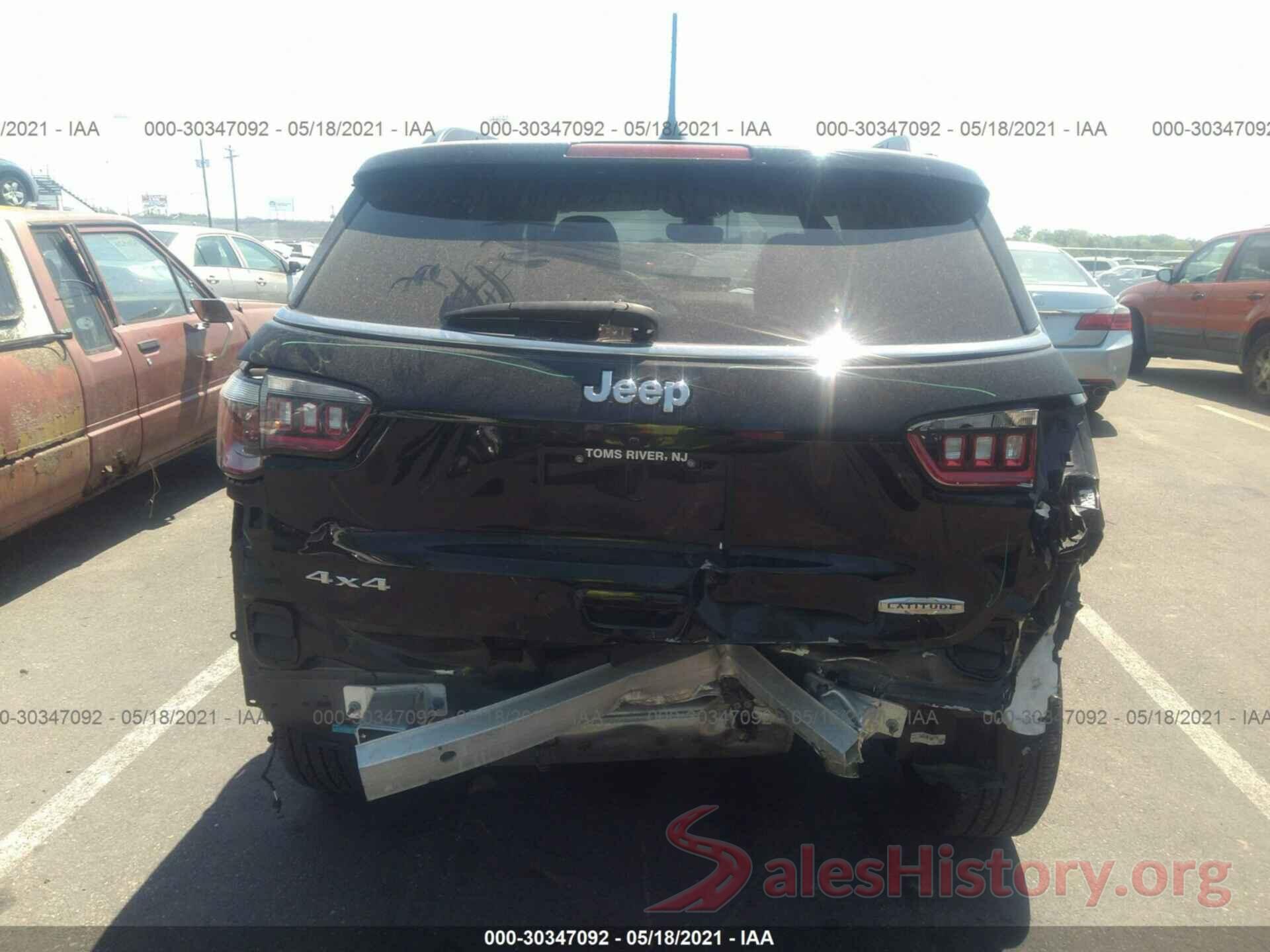 3C4NJDBB4KT828129 2019 JEEP COMPASS