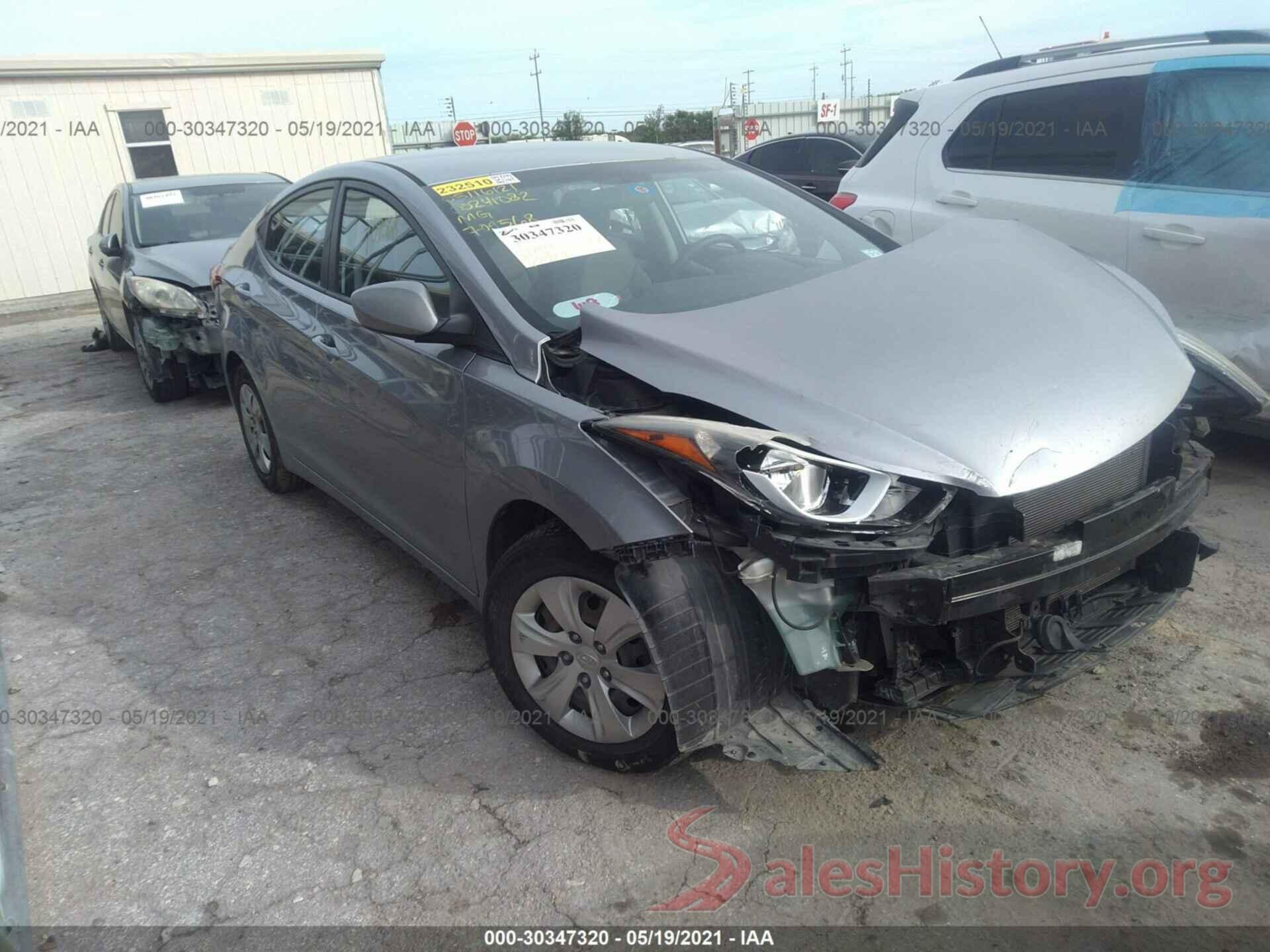 5NPDH4AE2GH709568 2016 HYUNDAI ELANTRA