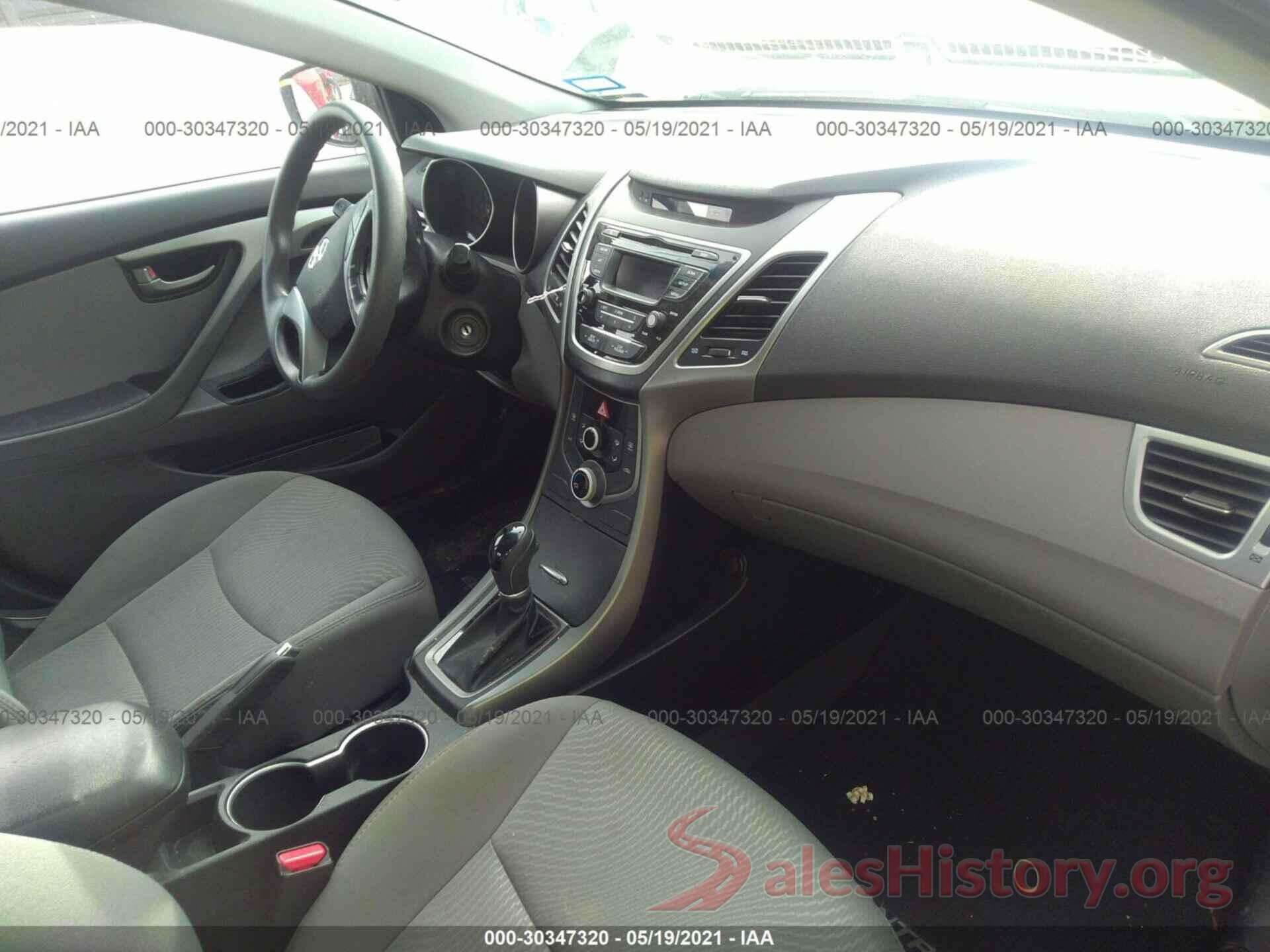 5NPDH4AE2GH709568 2016 HYUNDAI ELANTRA