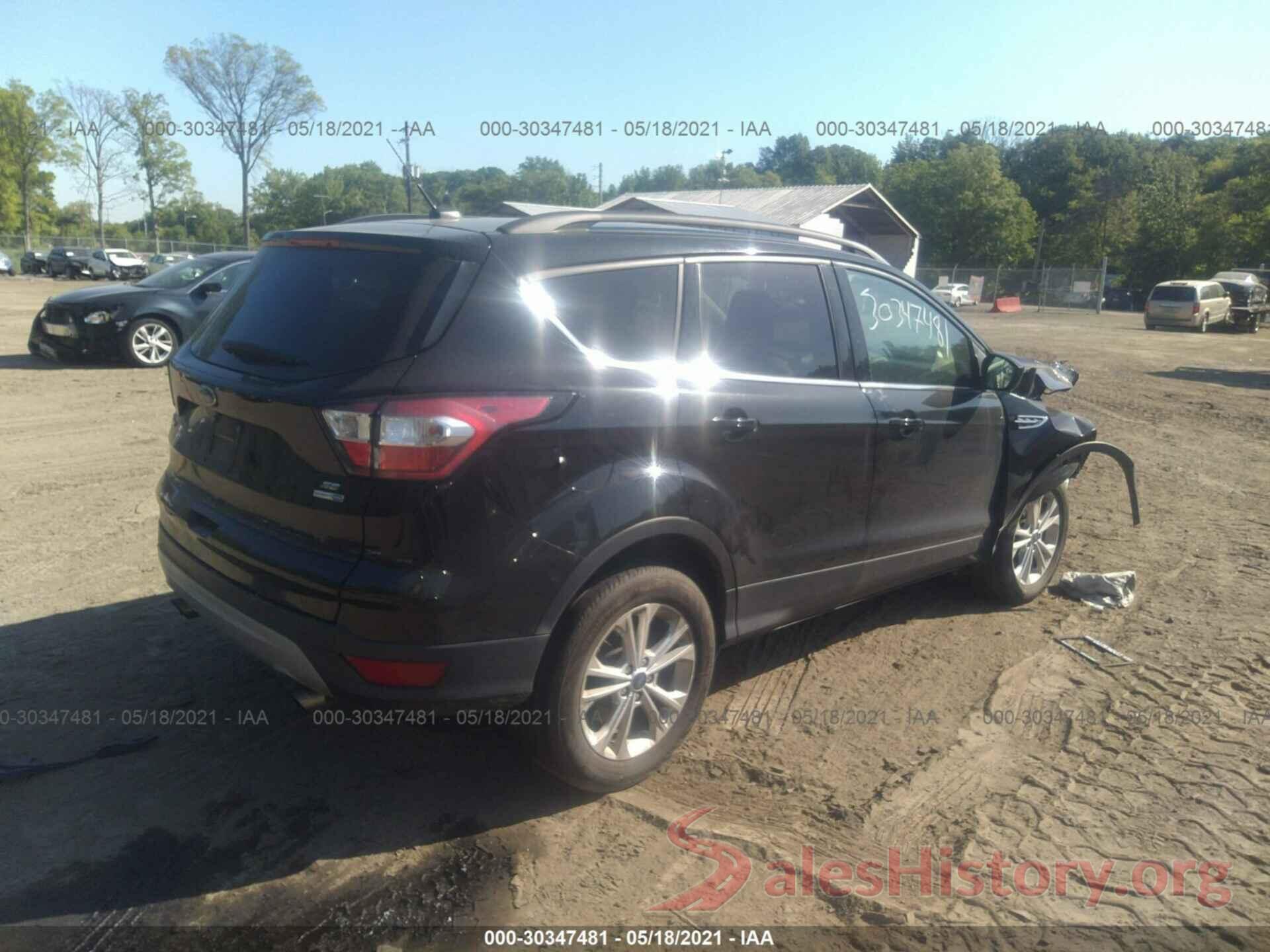 1FMCU9G96JUC13695 2018 FORD ESCAPE