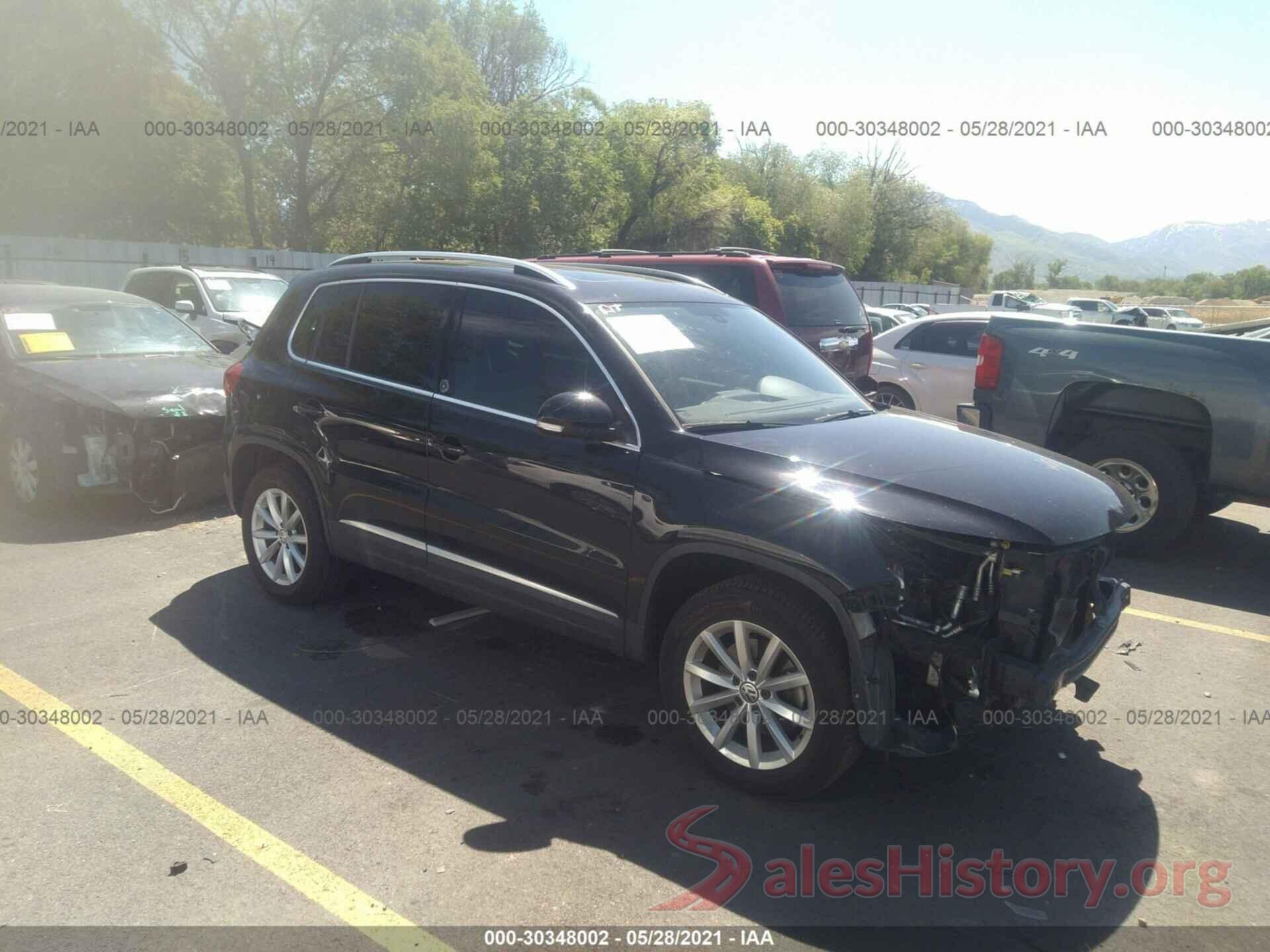 WVGSV7AX8HK023438 2017 VOLKSWAGEN TIGUAN