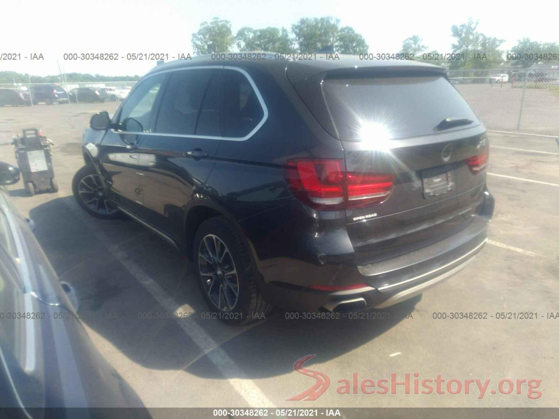 5UXKR0C56J0X97411 2018 BMW X5