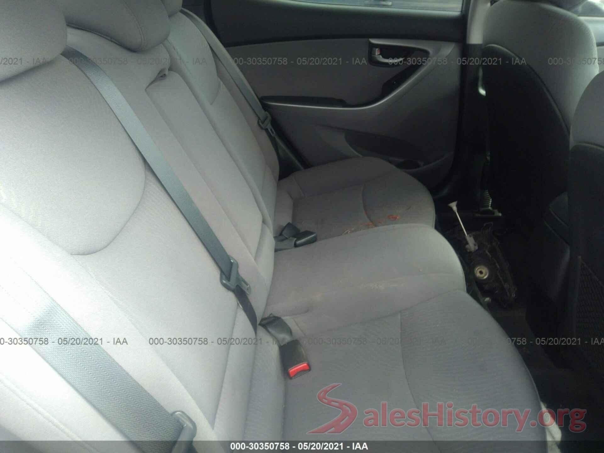 5NPDH4AE1GH744411 2016 HYUNDAI ELANTRA