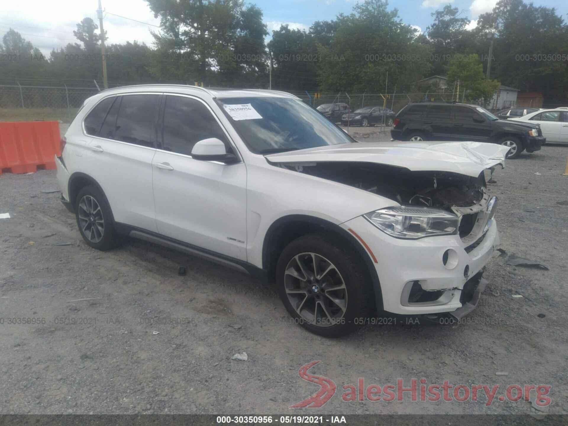 5UXKR2C59J0Z14880 2018 BMW X5