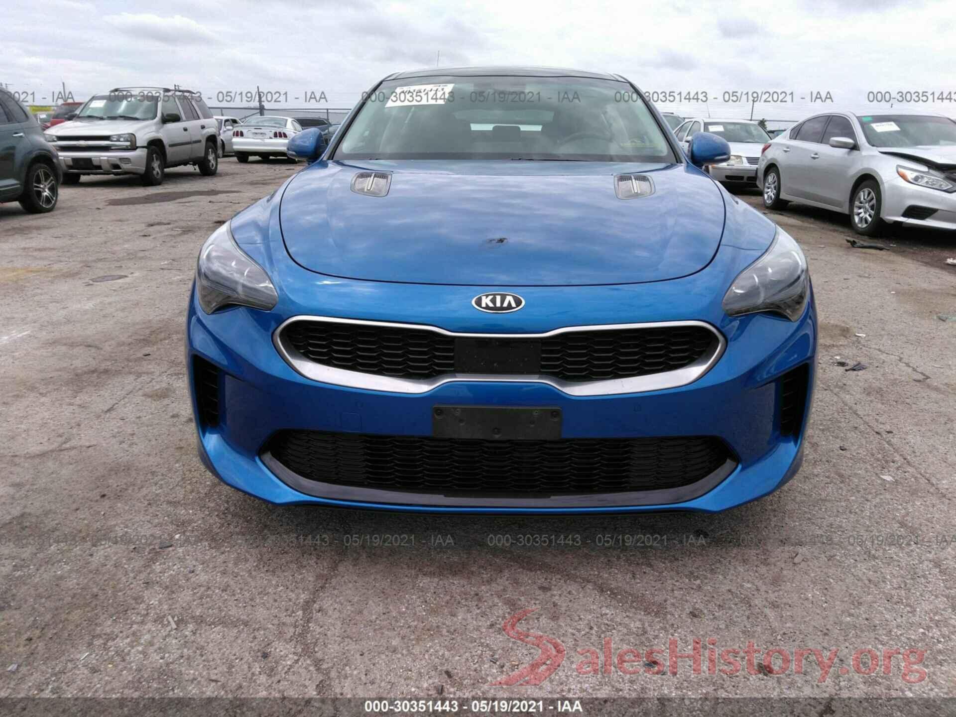 KNAE25LA2J6015502 2018 KIA STINGER