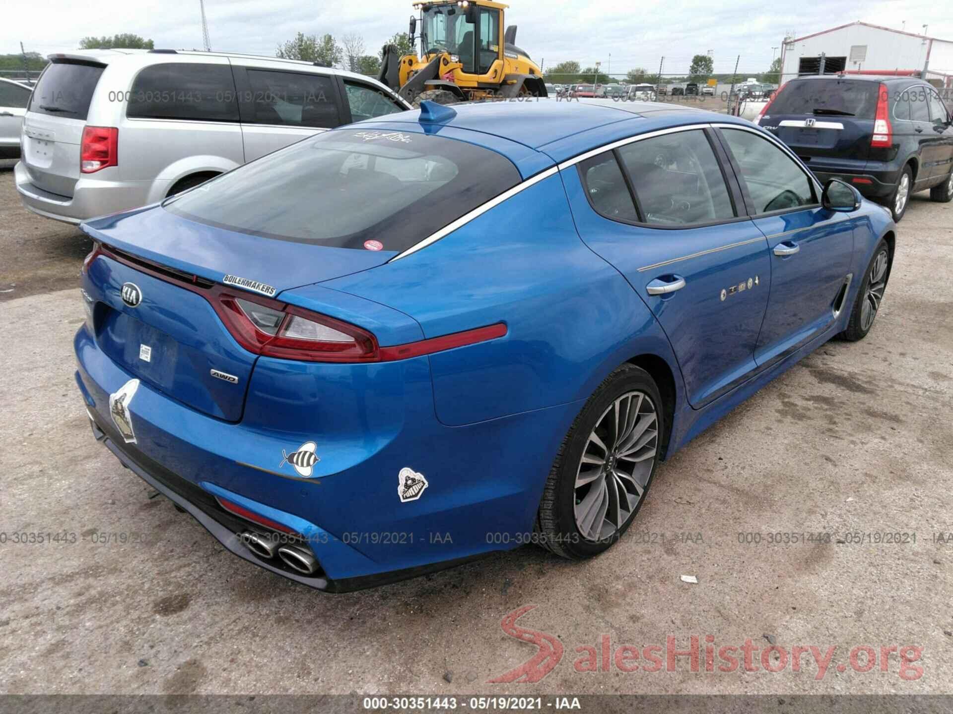 KNAE25LA2J6015502 2018 KIA STINGER