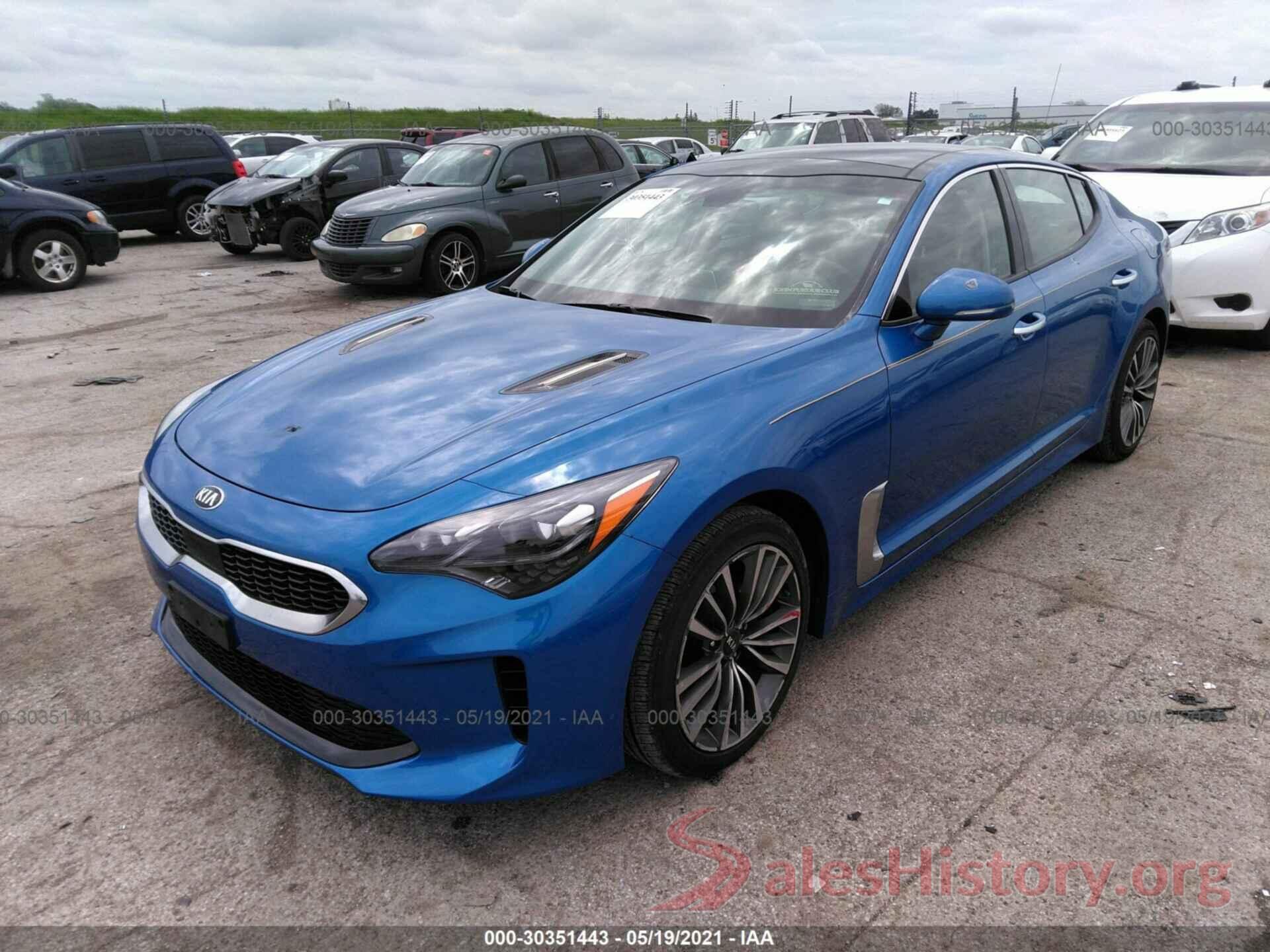 KNAE25LA2J6015502 2018 KIA STINGER