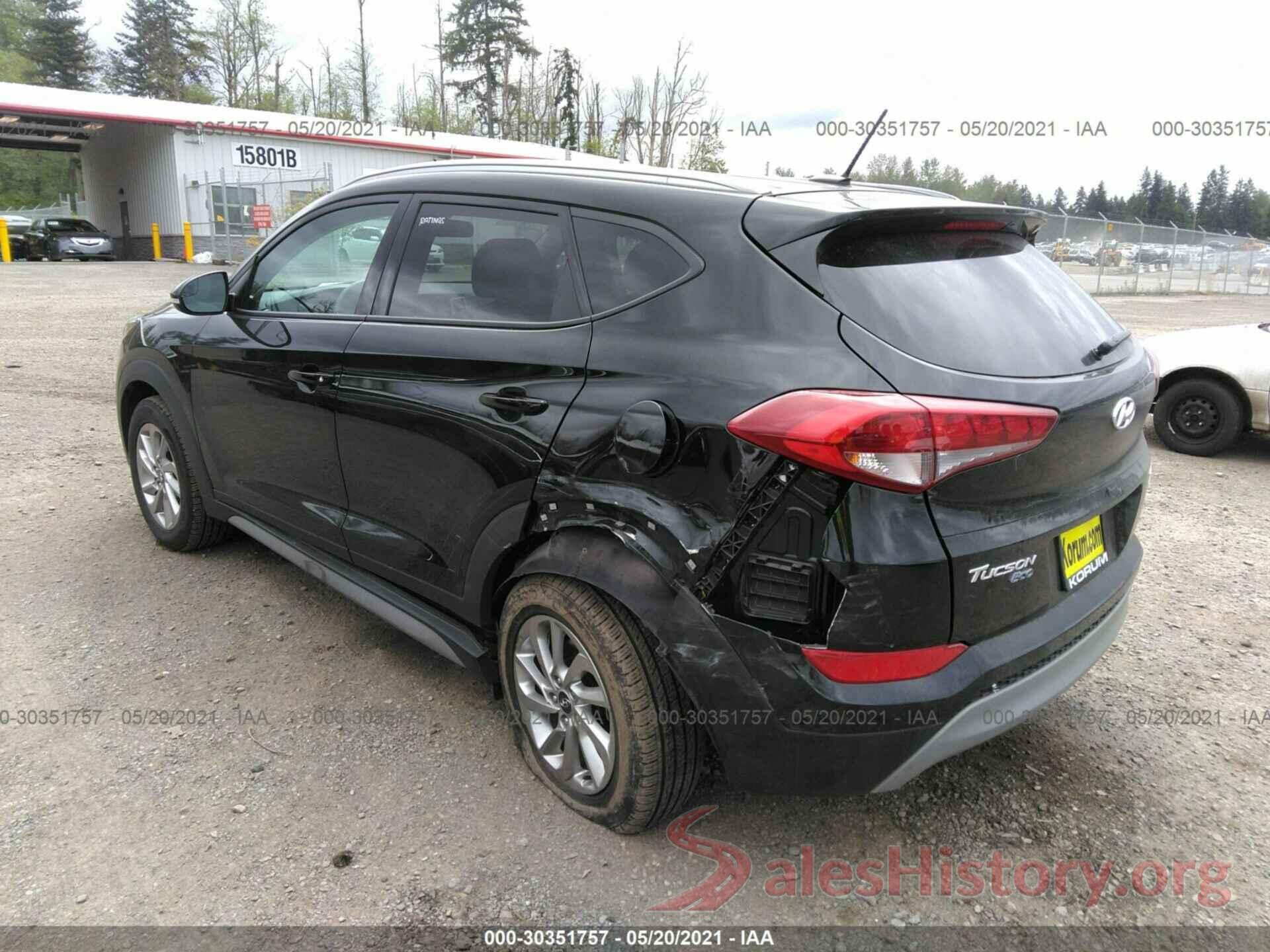 KM8J3CA20HU371608 2017 HYUNDAI TUCSON