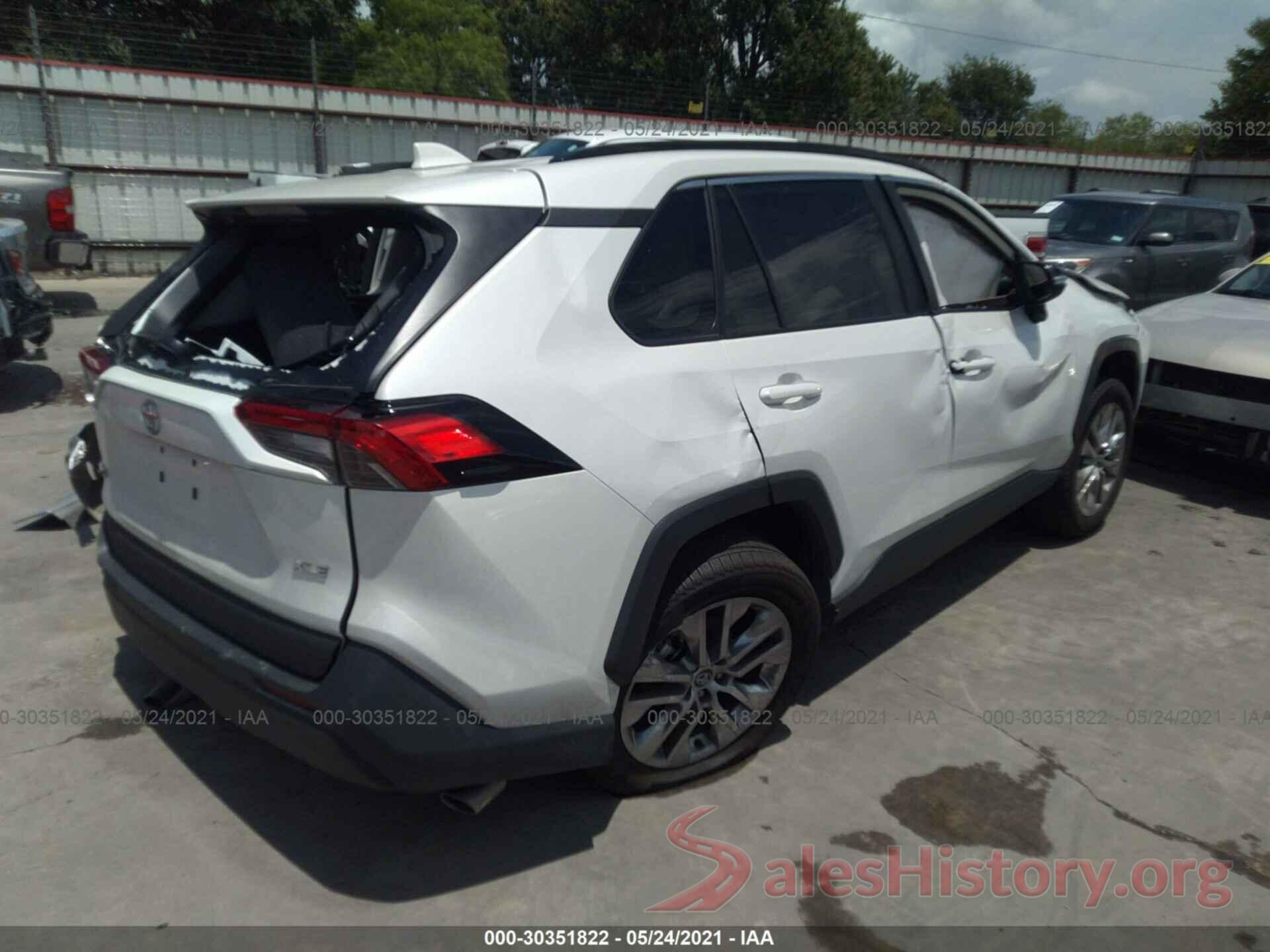 2T3C1RFV8MW112810 2021 TOYOTA RAV4