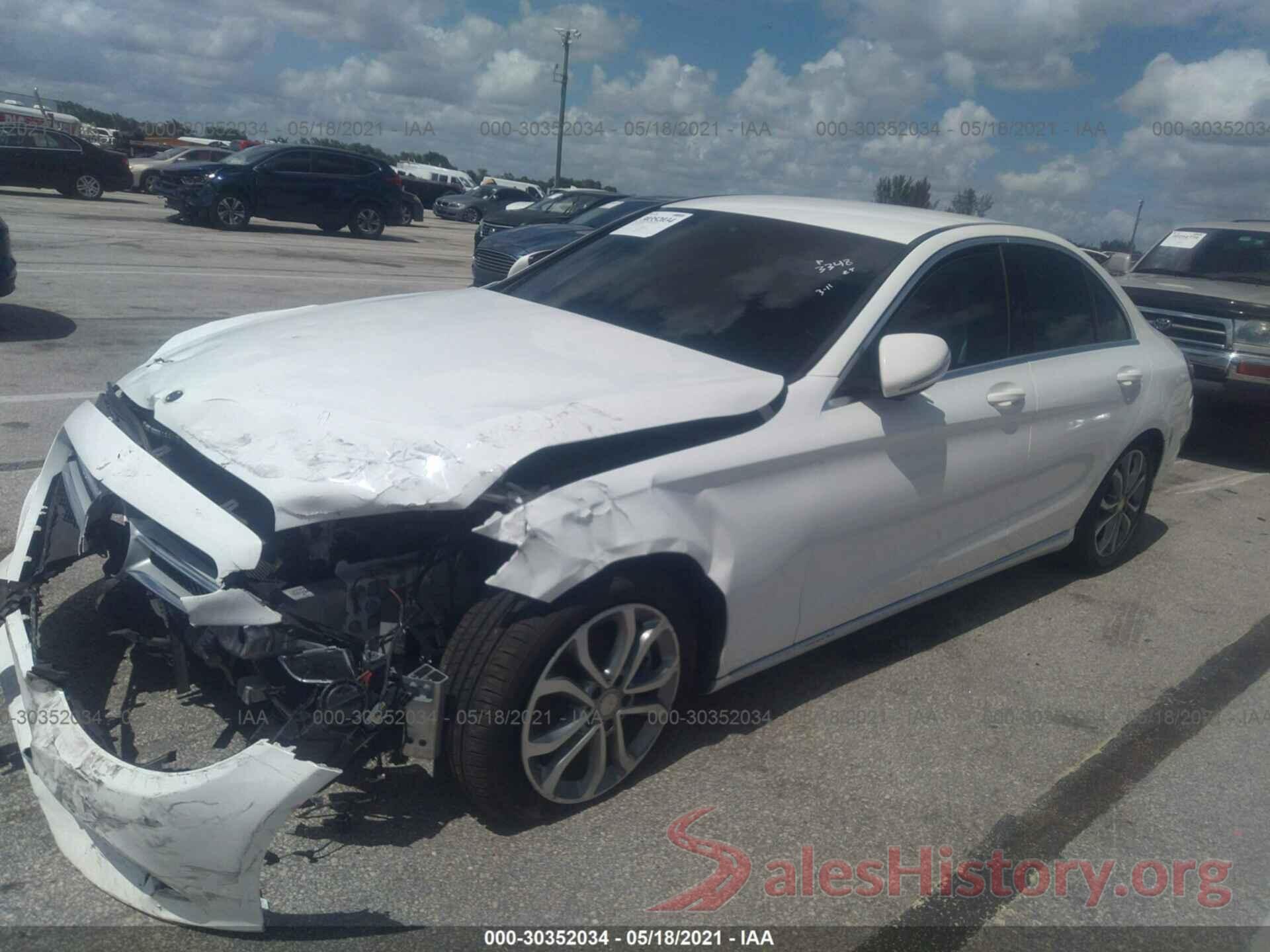 55SWF4JB7FU093348 2015 MERCEDES-BENZ C-CLASS