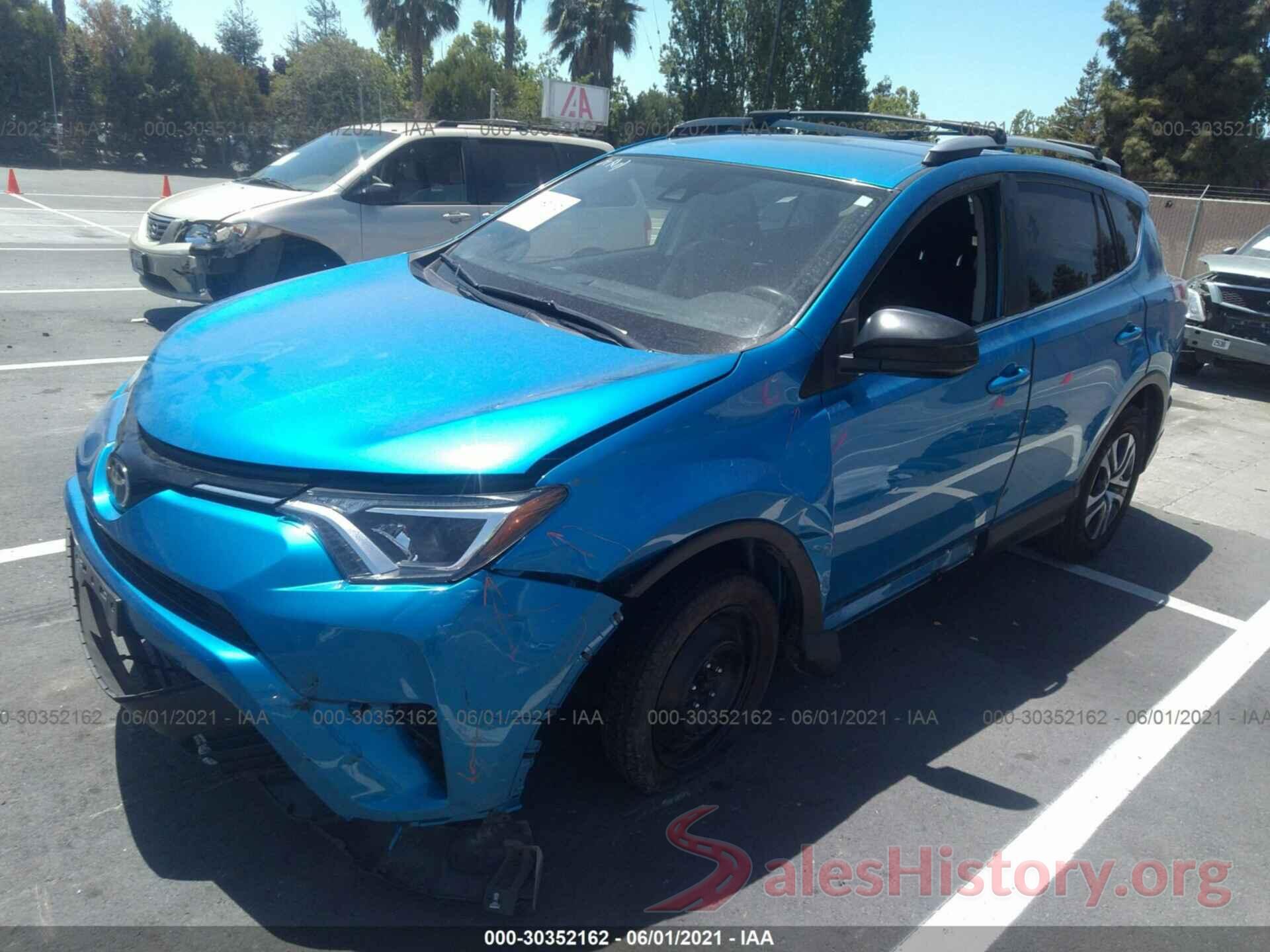 JTMZFREV9HJ101090 2017 TOYOTA RAV4