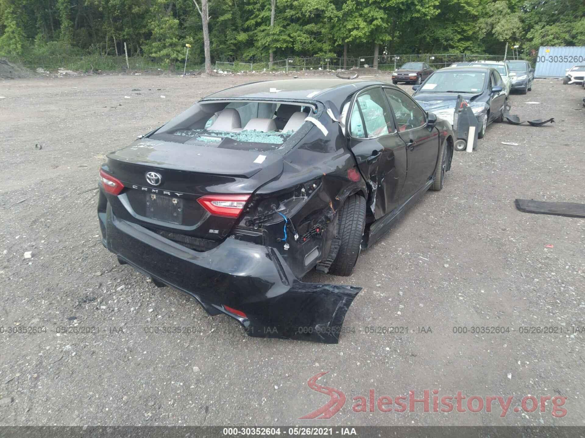 4T1B11HK0JU120209 2018 TOYOTA CAMRY