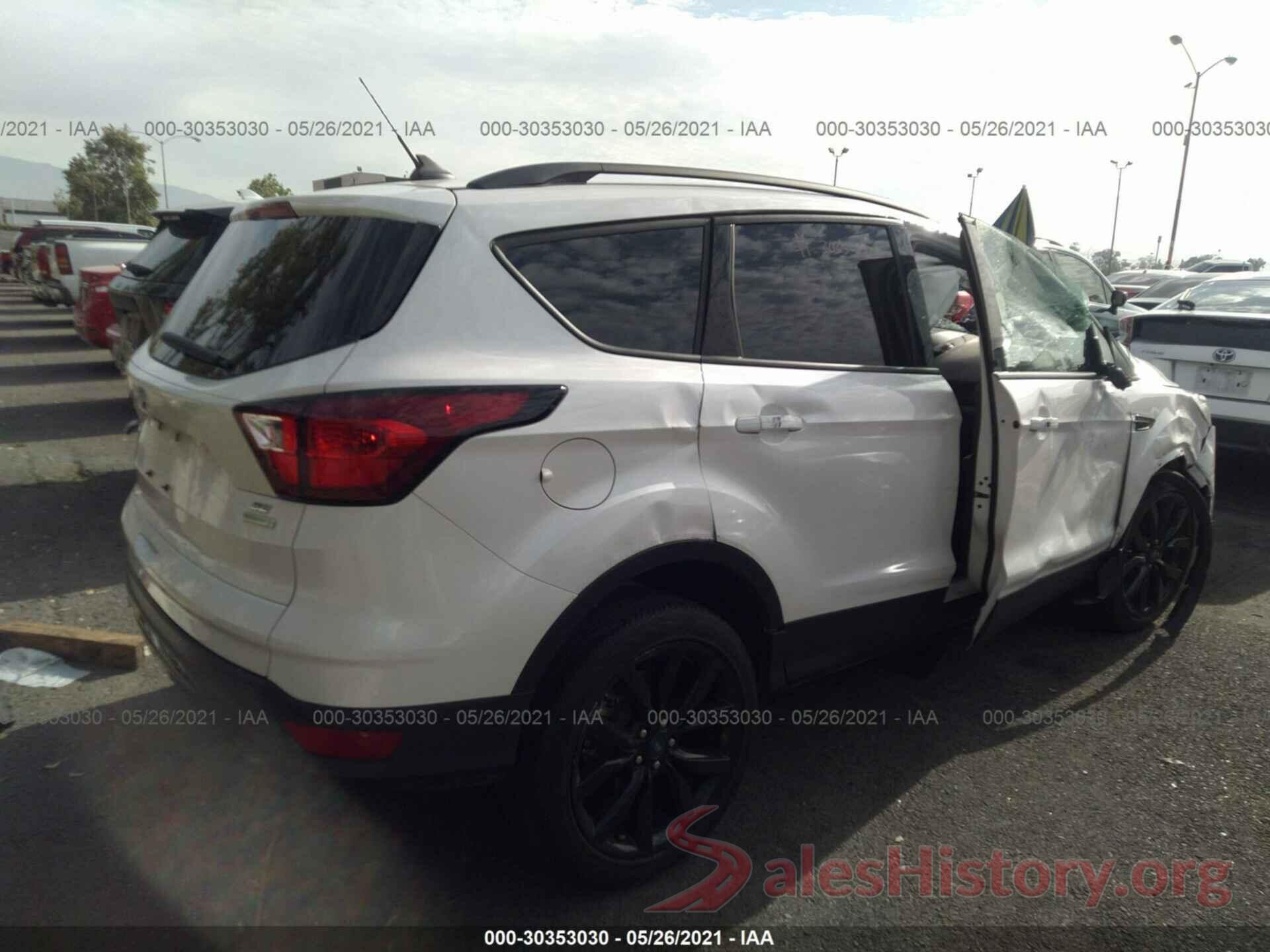 1FMCU0GD7KUA25172 2019 FORD ESCAPE