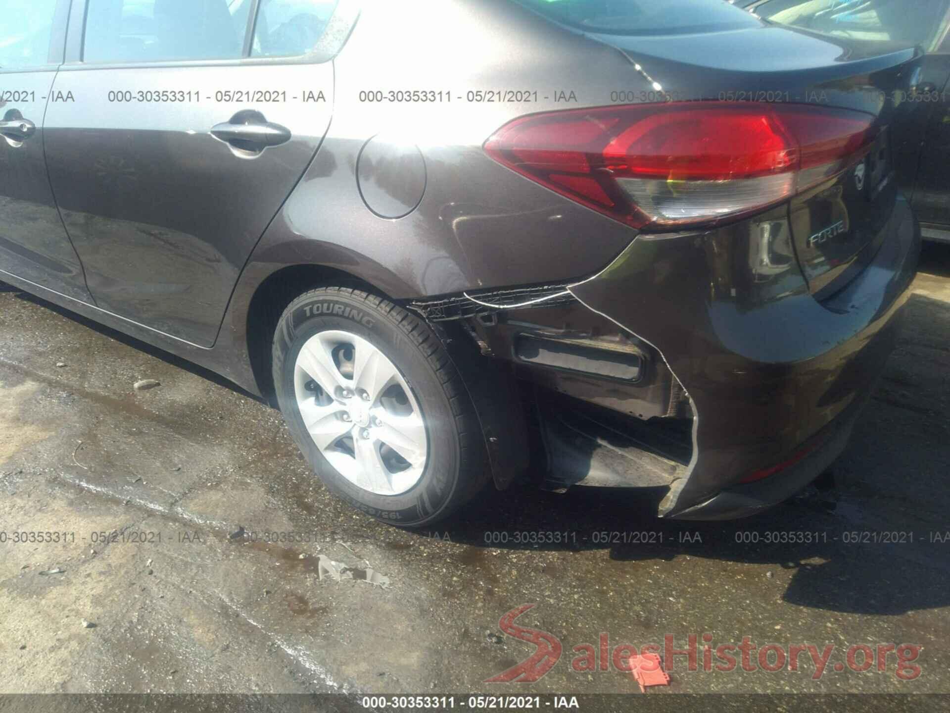 3KPFK4A73JE168697 2018 KIA FORTE