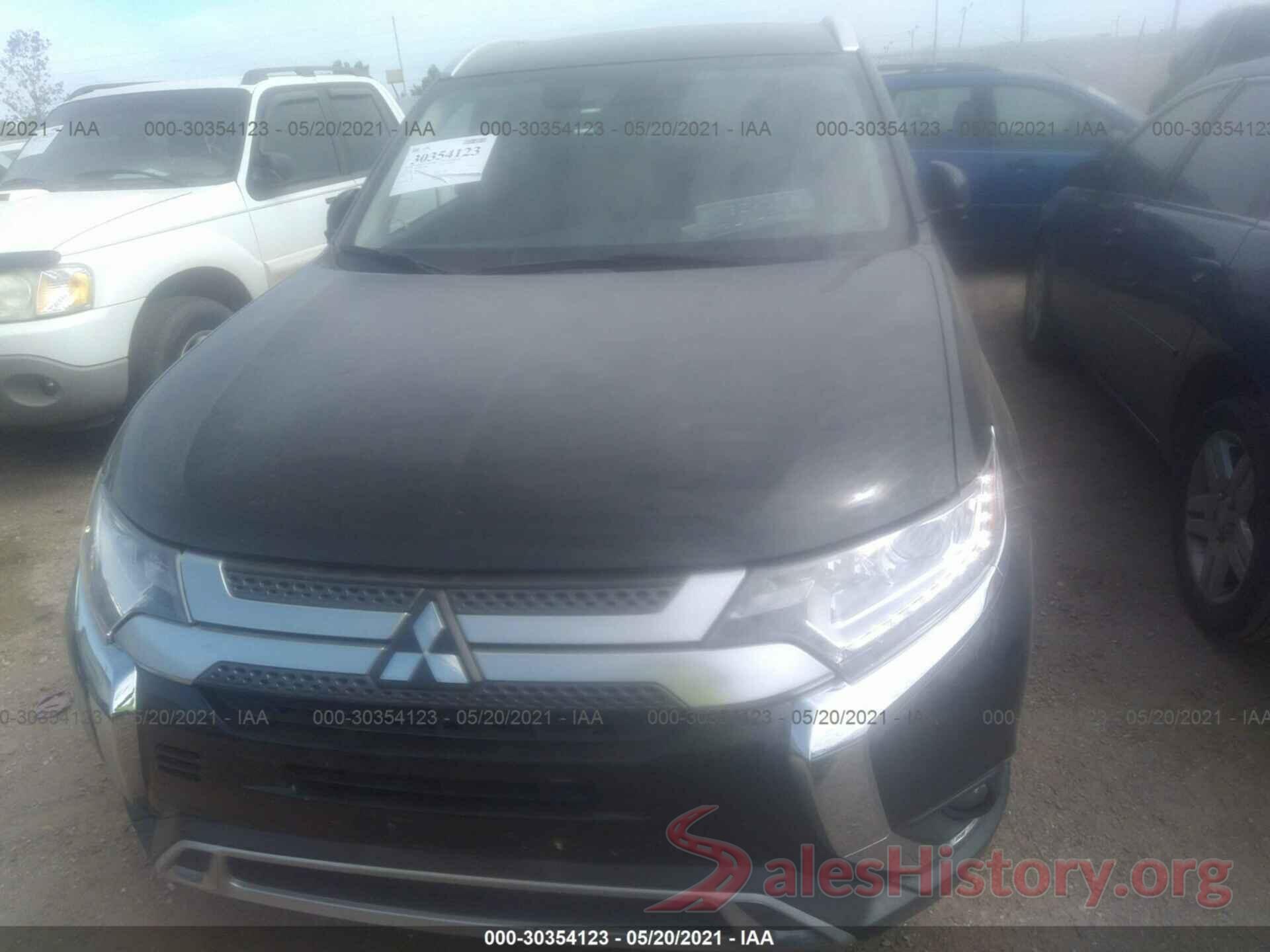 JA4AZ3A37LZ019577 2020 MITSUBISHI OUTLANDER