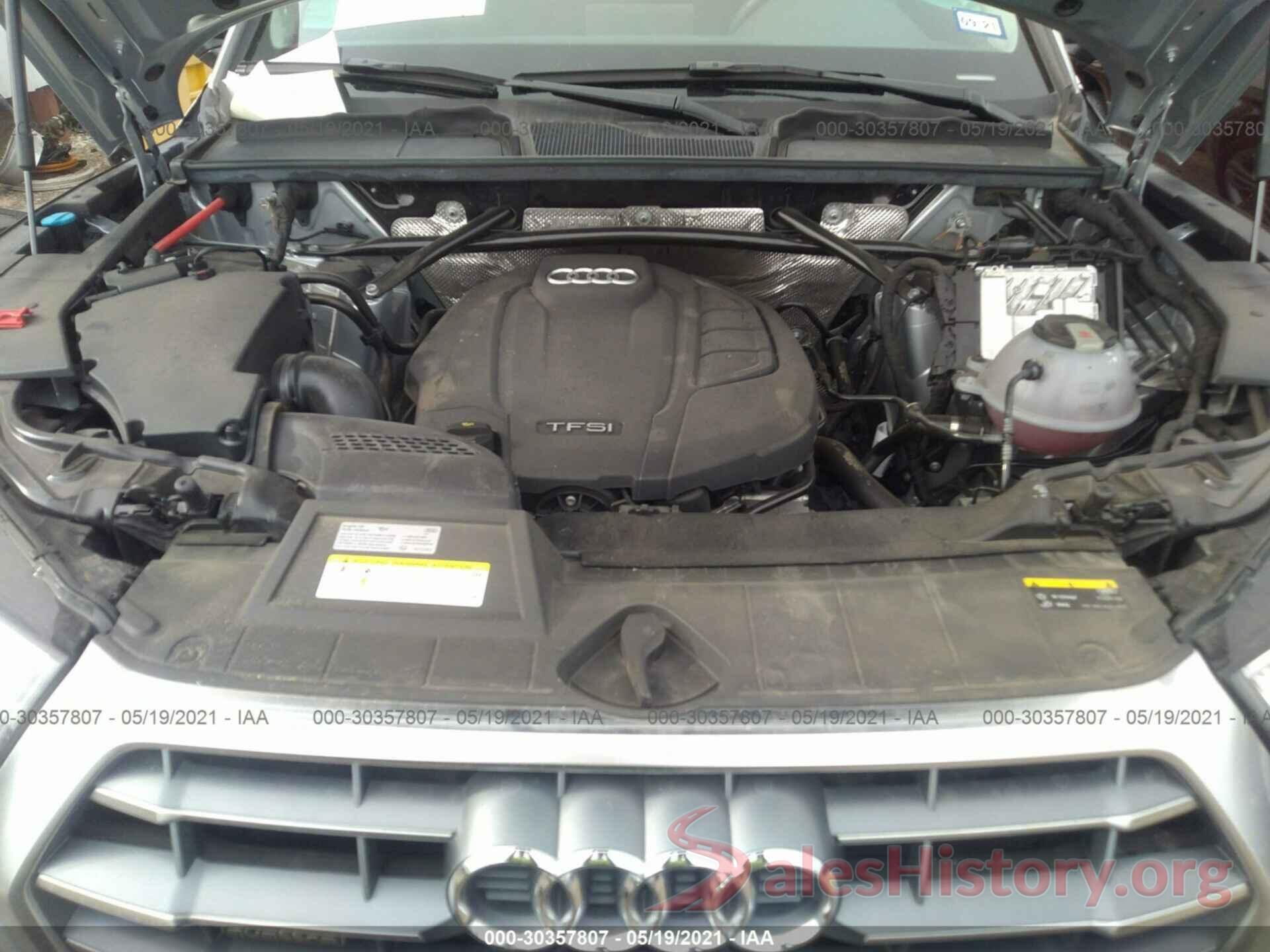 WA1BNAFY4J2228211 2018 AUDI Q5